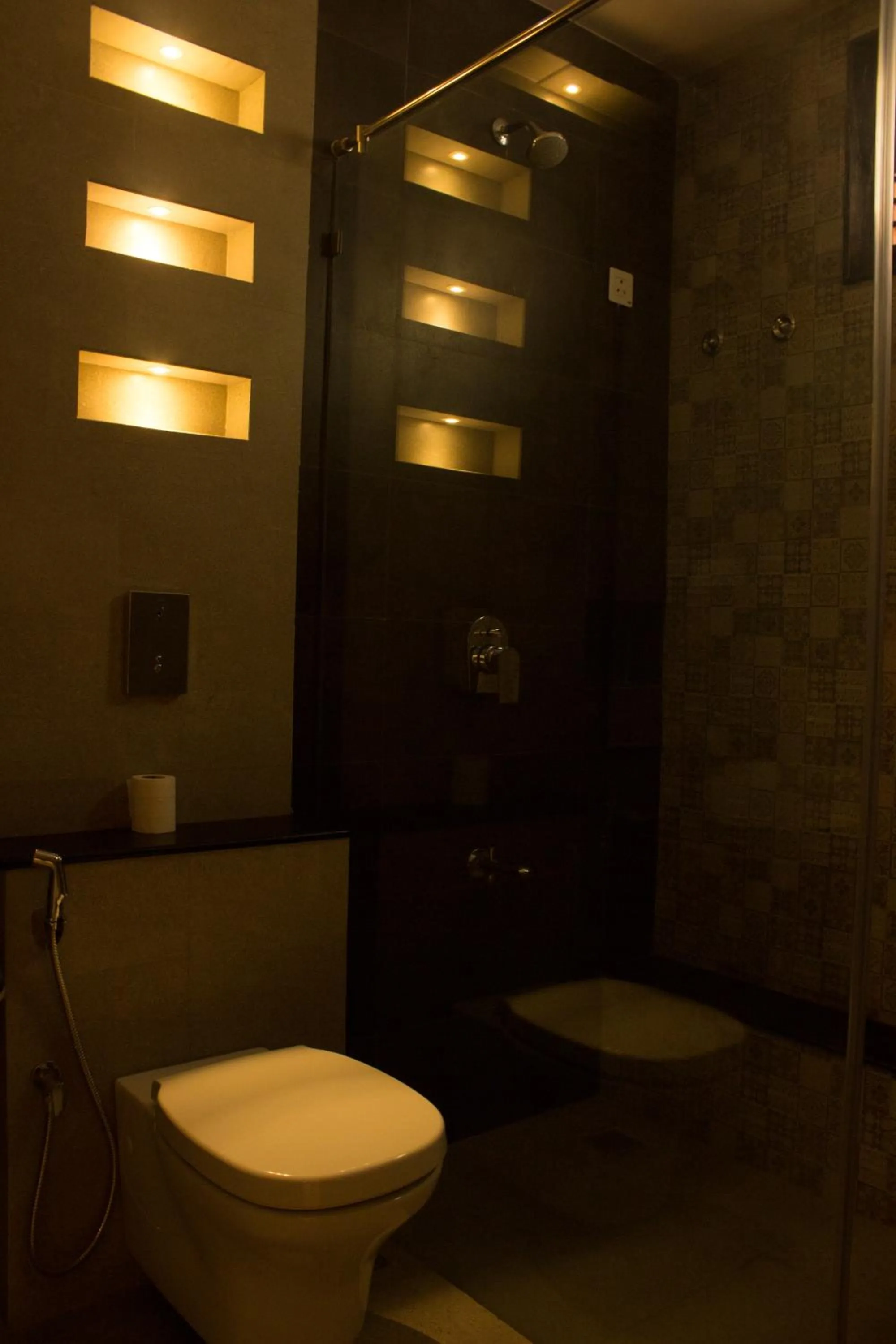 Toilet in Singaras Coffee Country