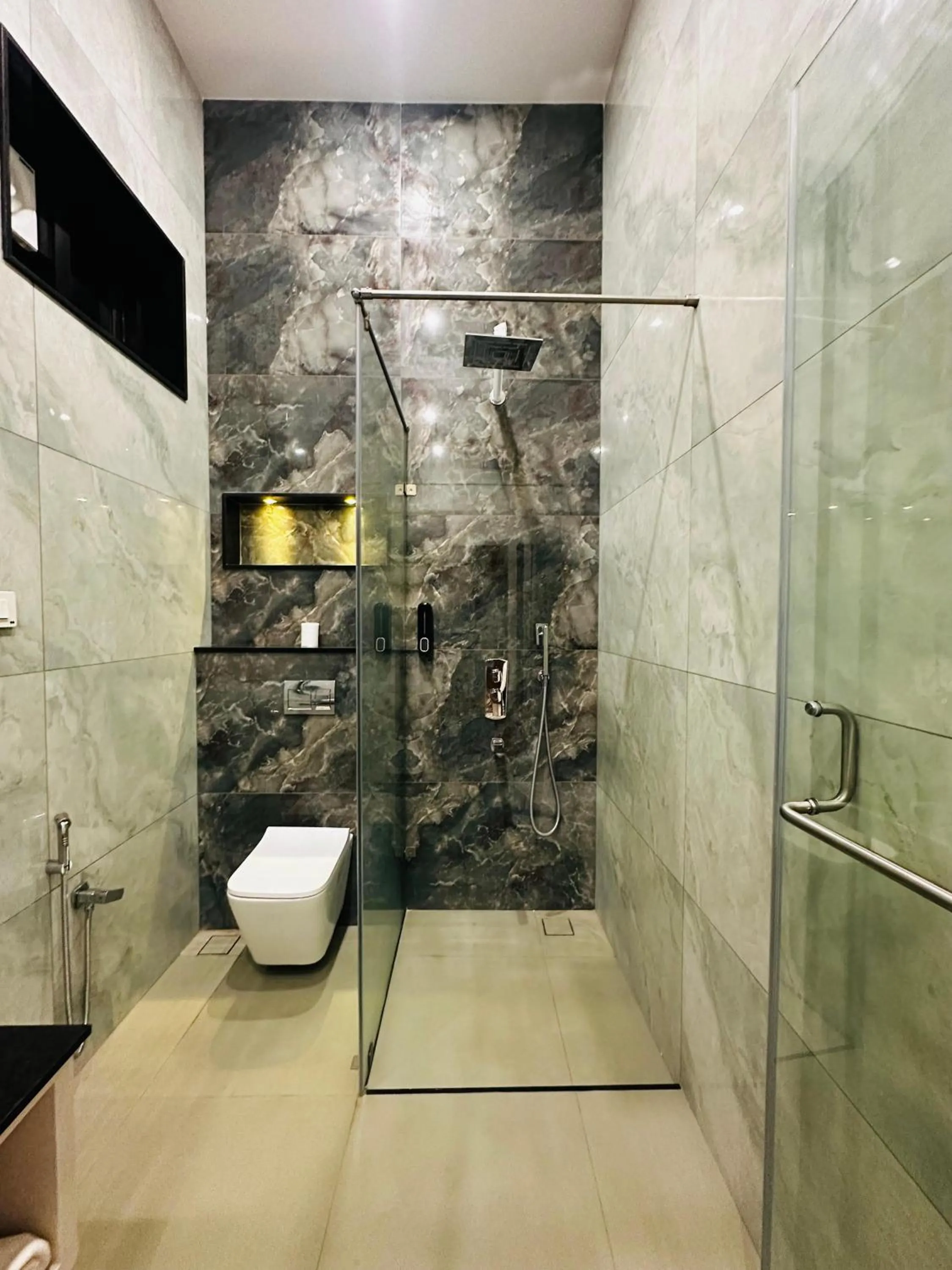 Bathroom in Singaras Coffee Country