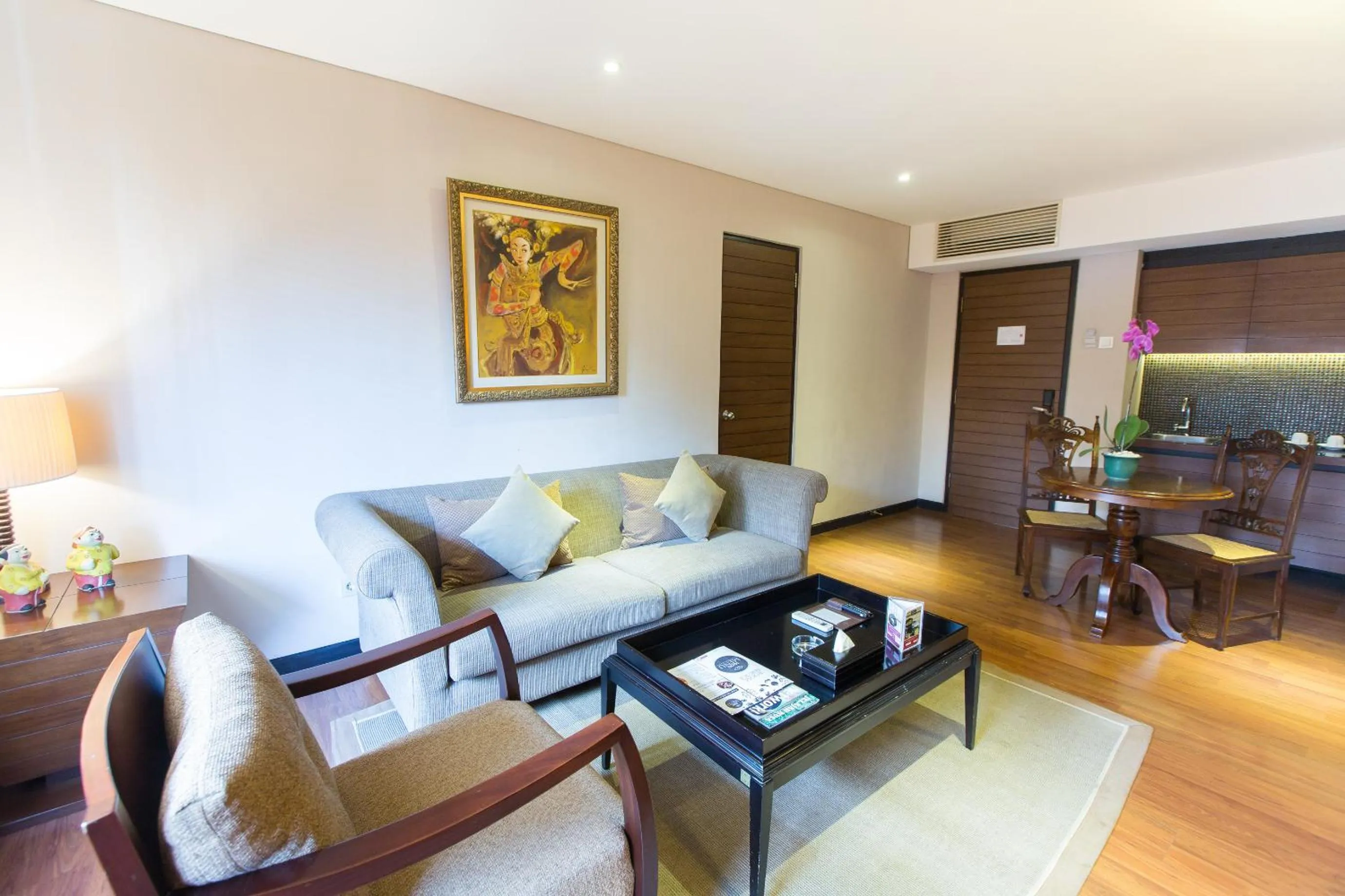 Gumilang Regency Hotel