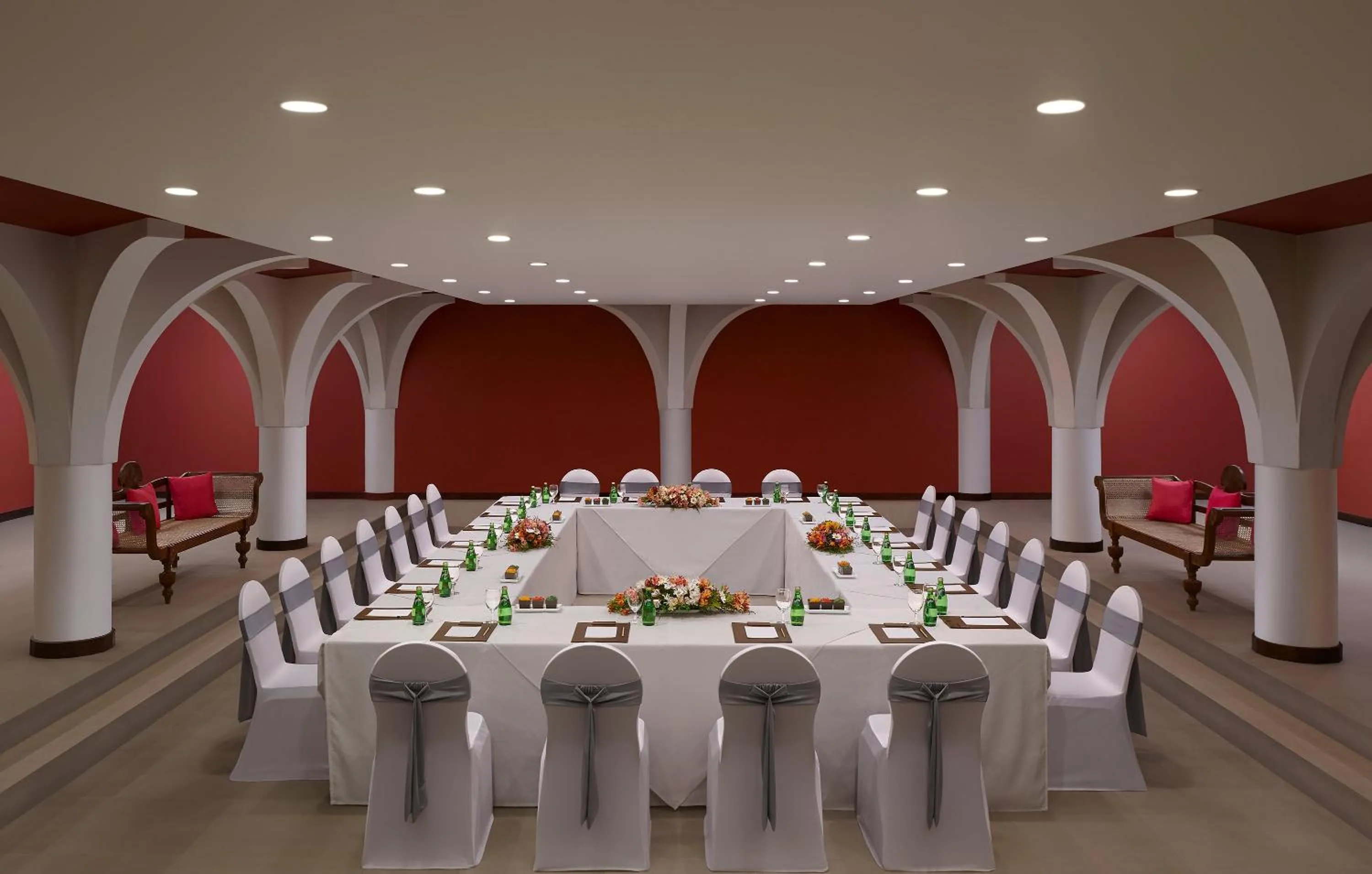 Meeting/conference room in Hikka Tranz by Cinnamon