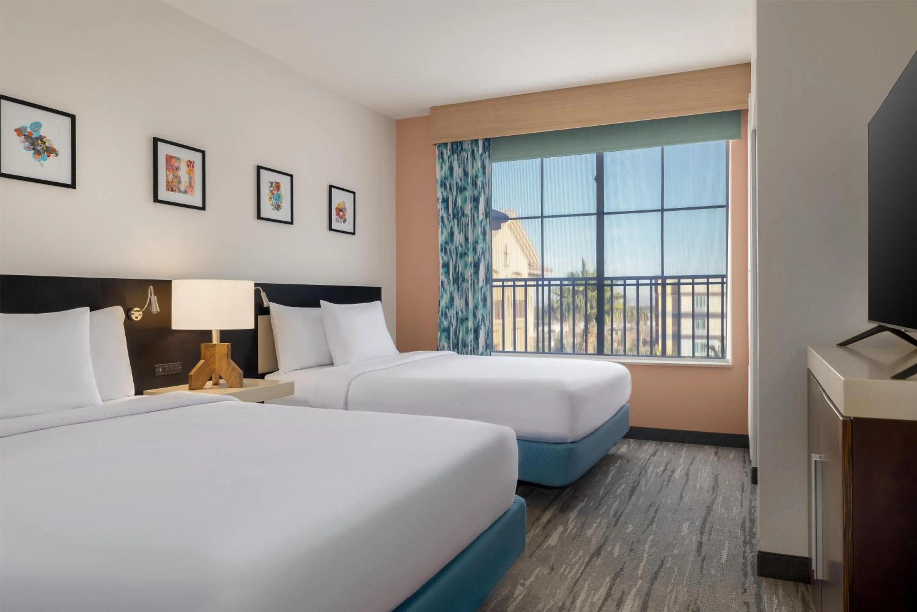 Bed in Hilton Garden Inn Las Vegas Strip South