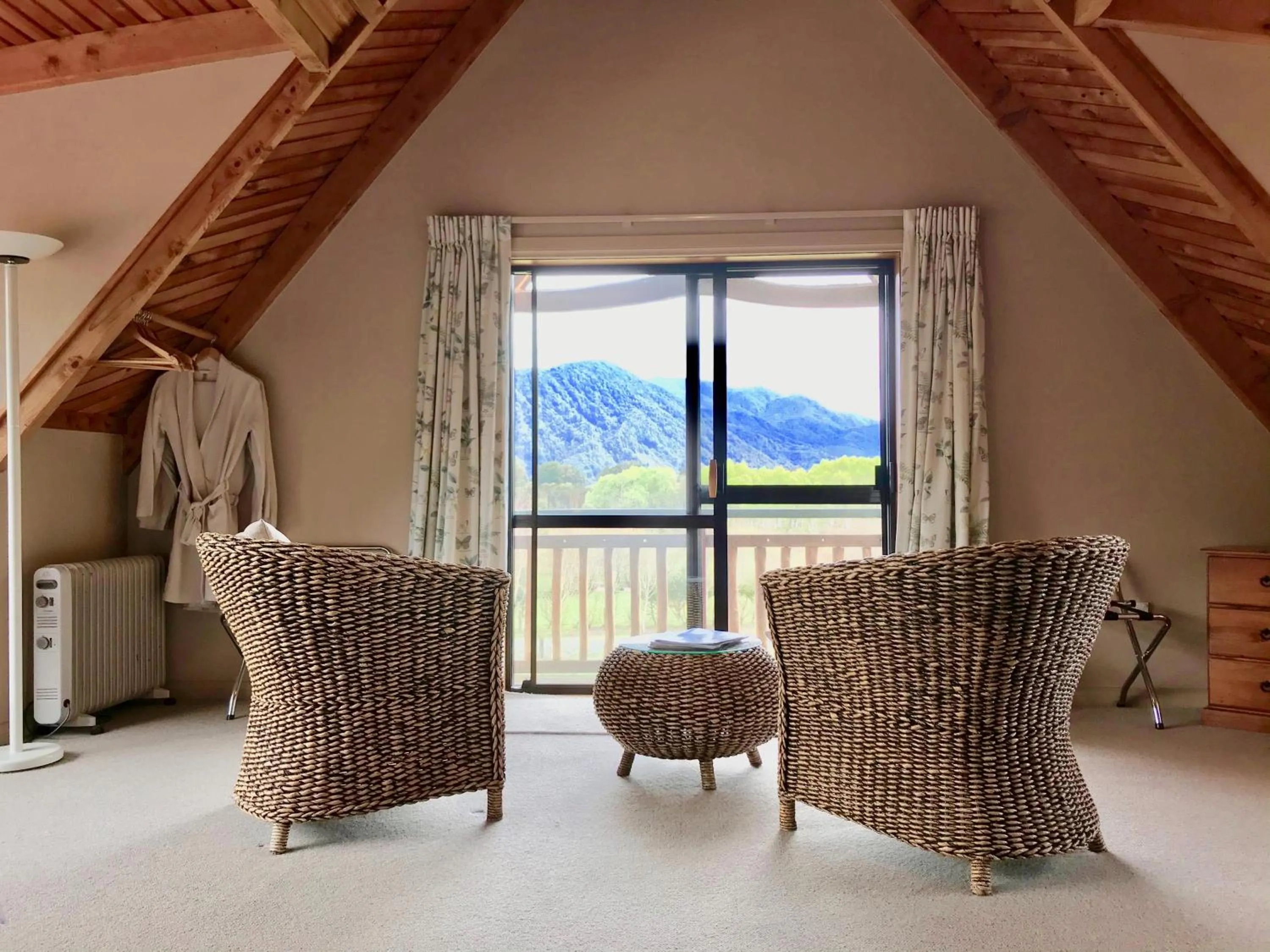 Seating area in Murchison Lodge
