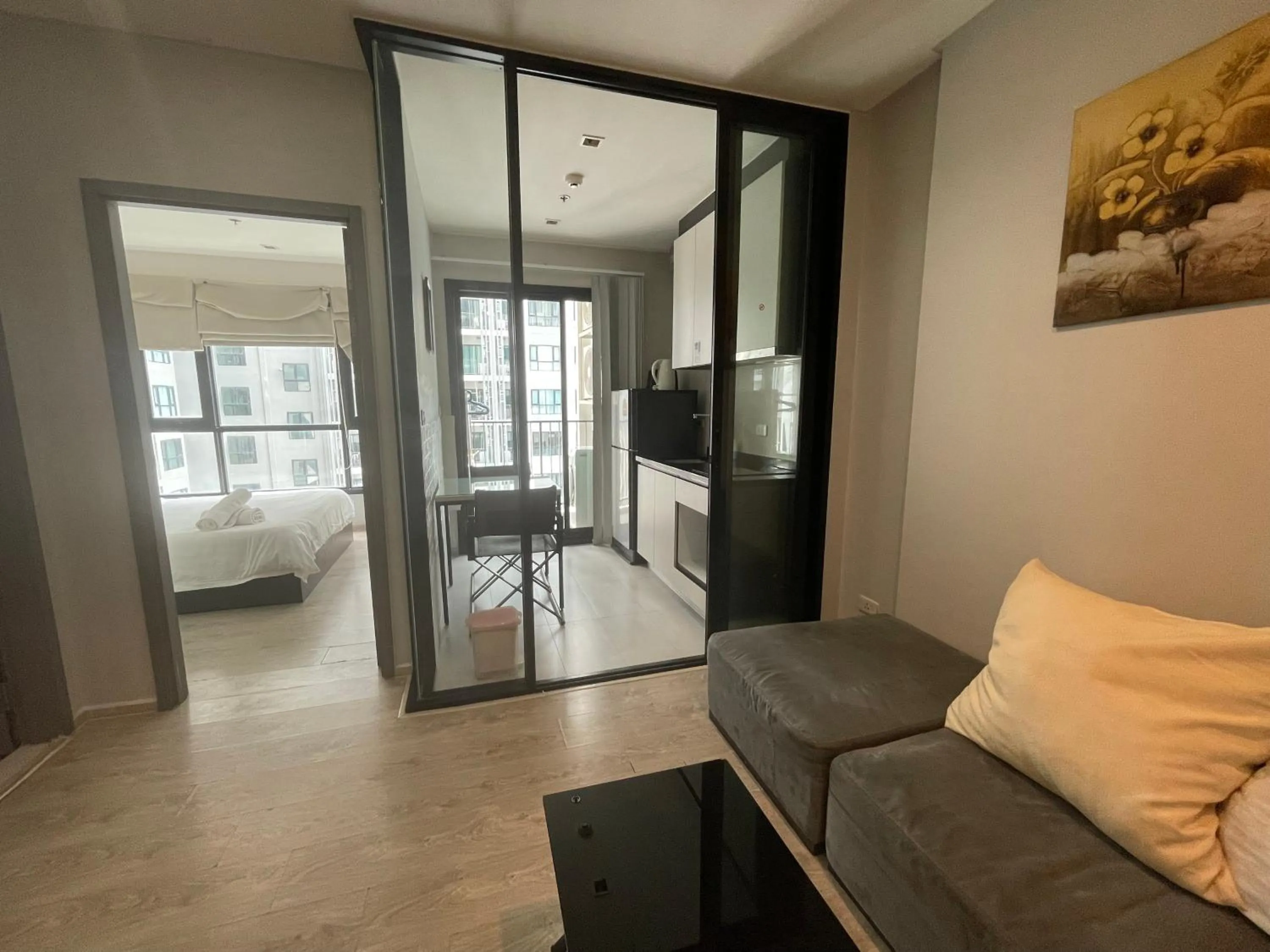 Bed in The Base Pattaya by Feng