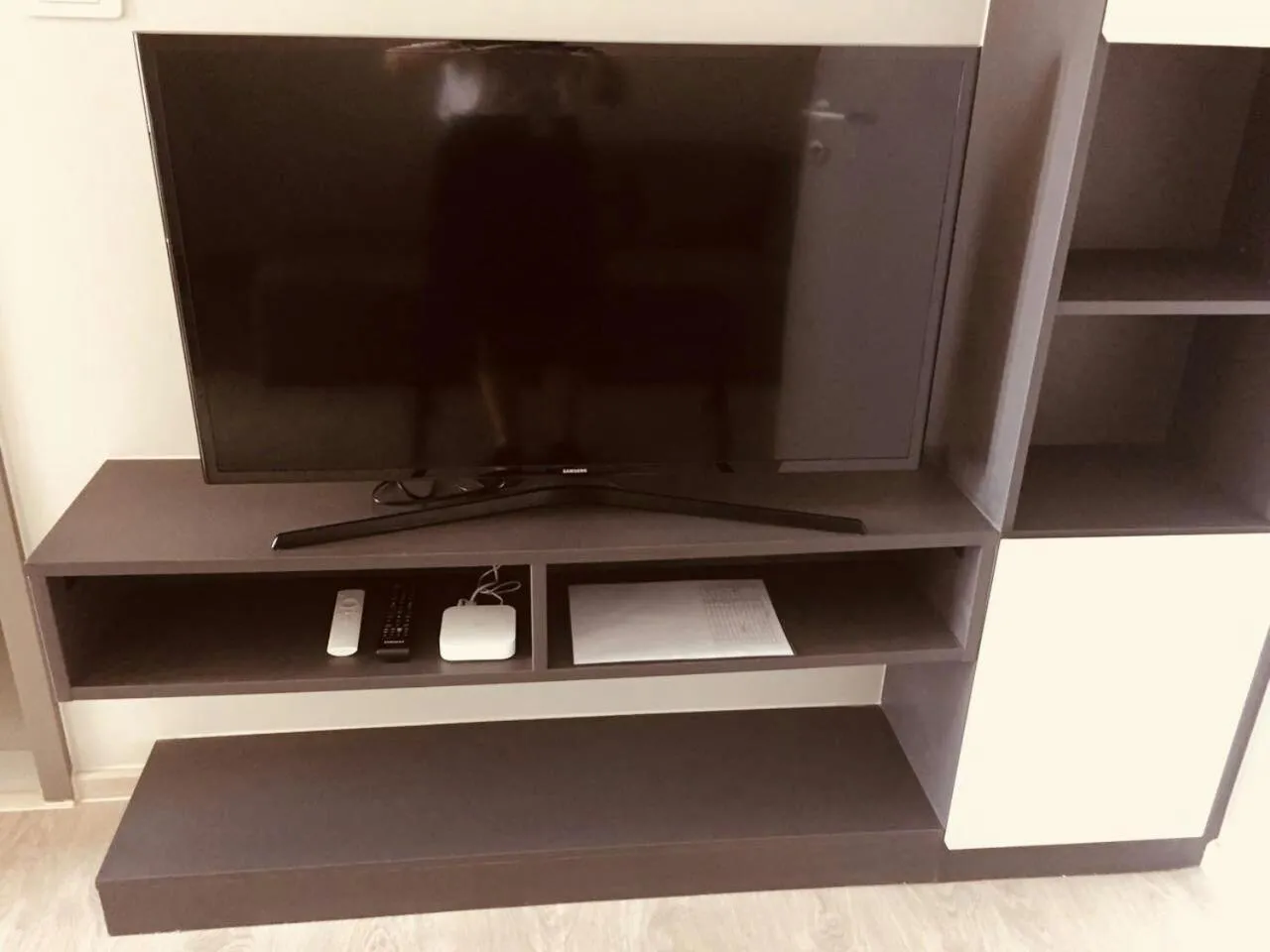 TV and multimedia in The Base Pattaya by Feng