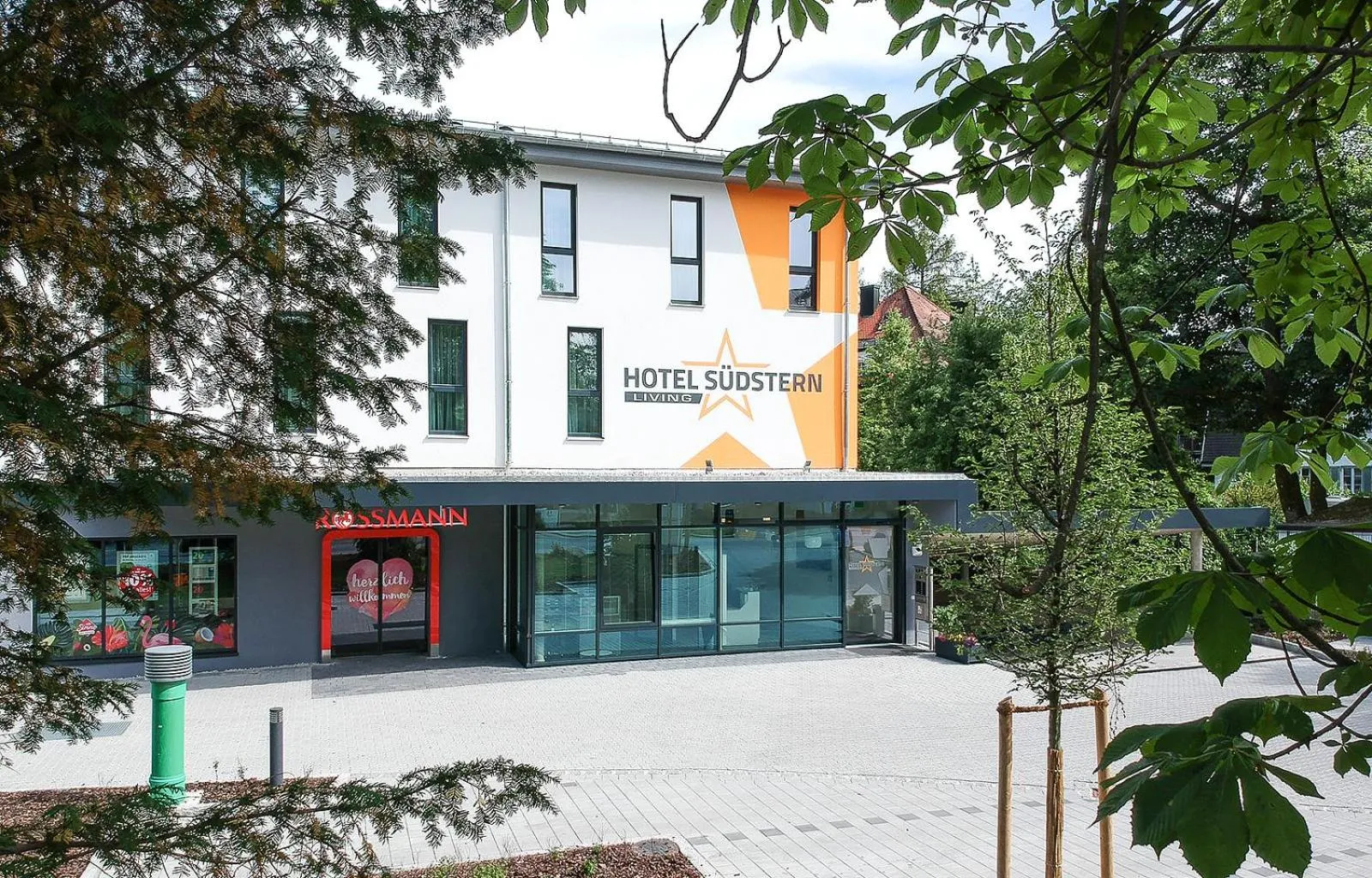 Facade/entrance in Hotel Südstern
