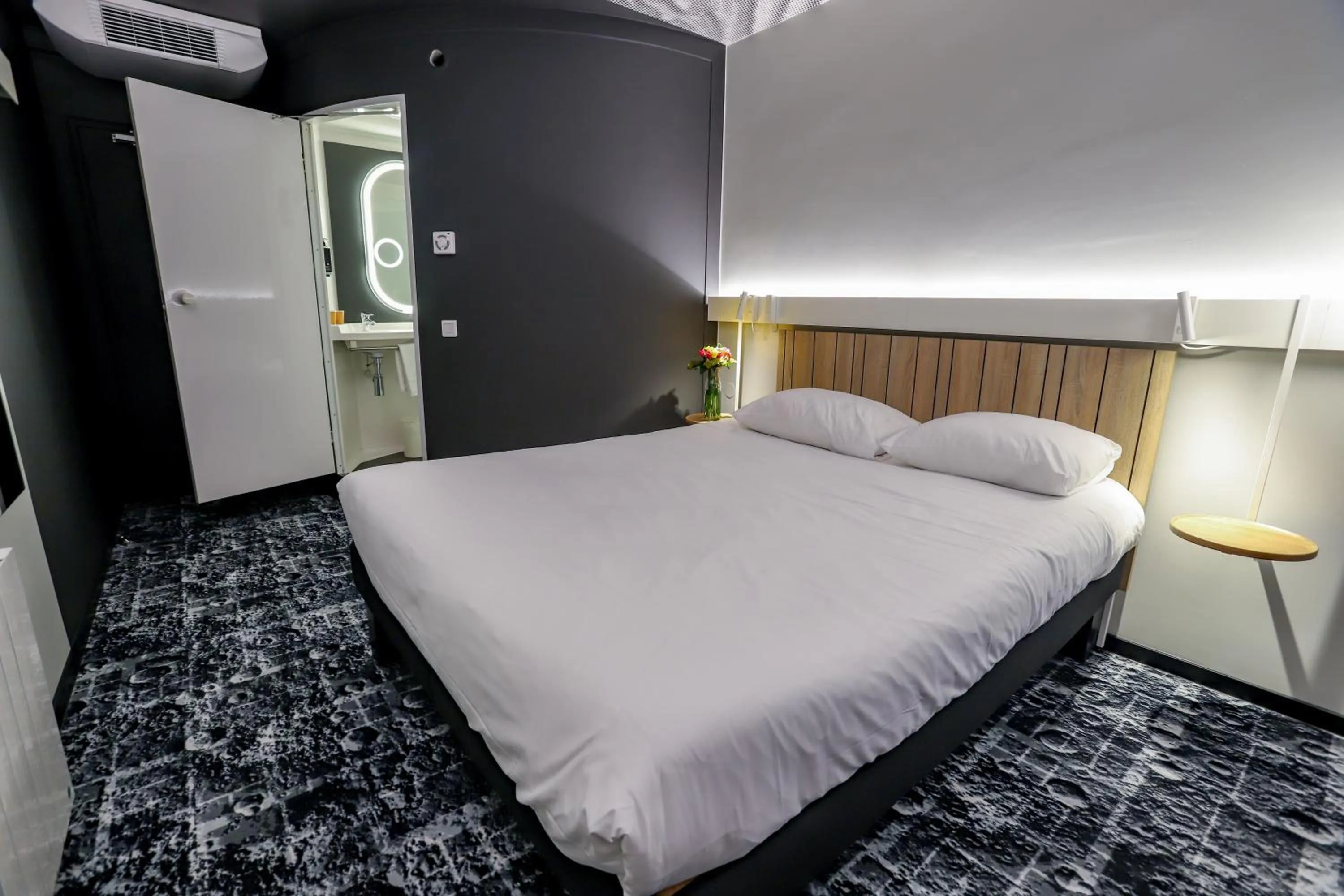Bedroom, Bed in ibis Haguenau Strasbourg Nord