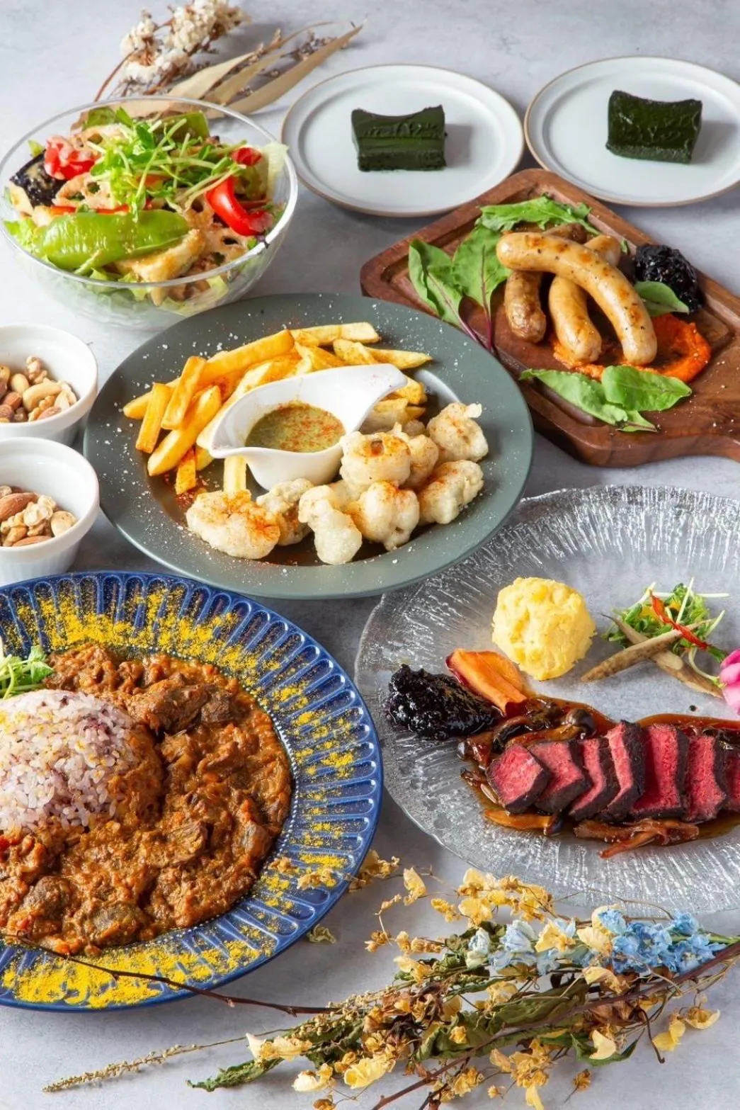 Restaurant/places to eat in Material