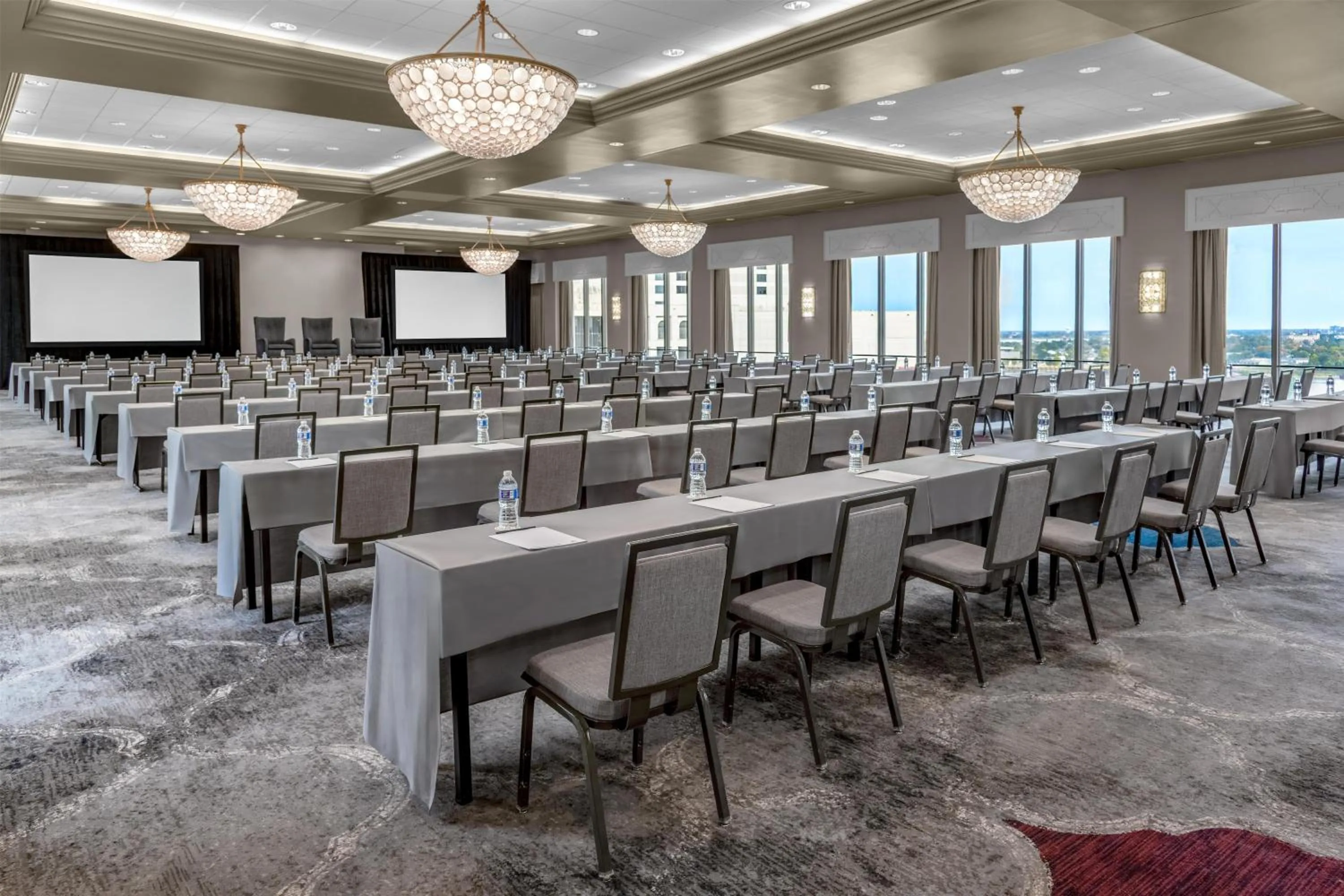 Meeting/conference room in DoubleTree by Hilton New Orleans