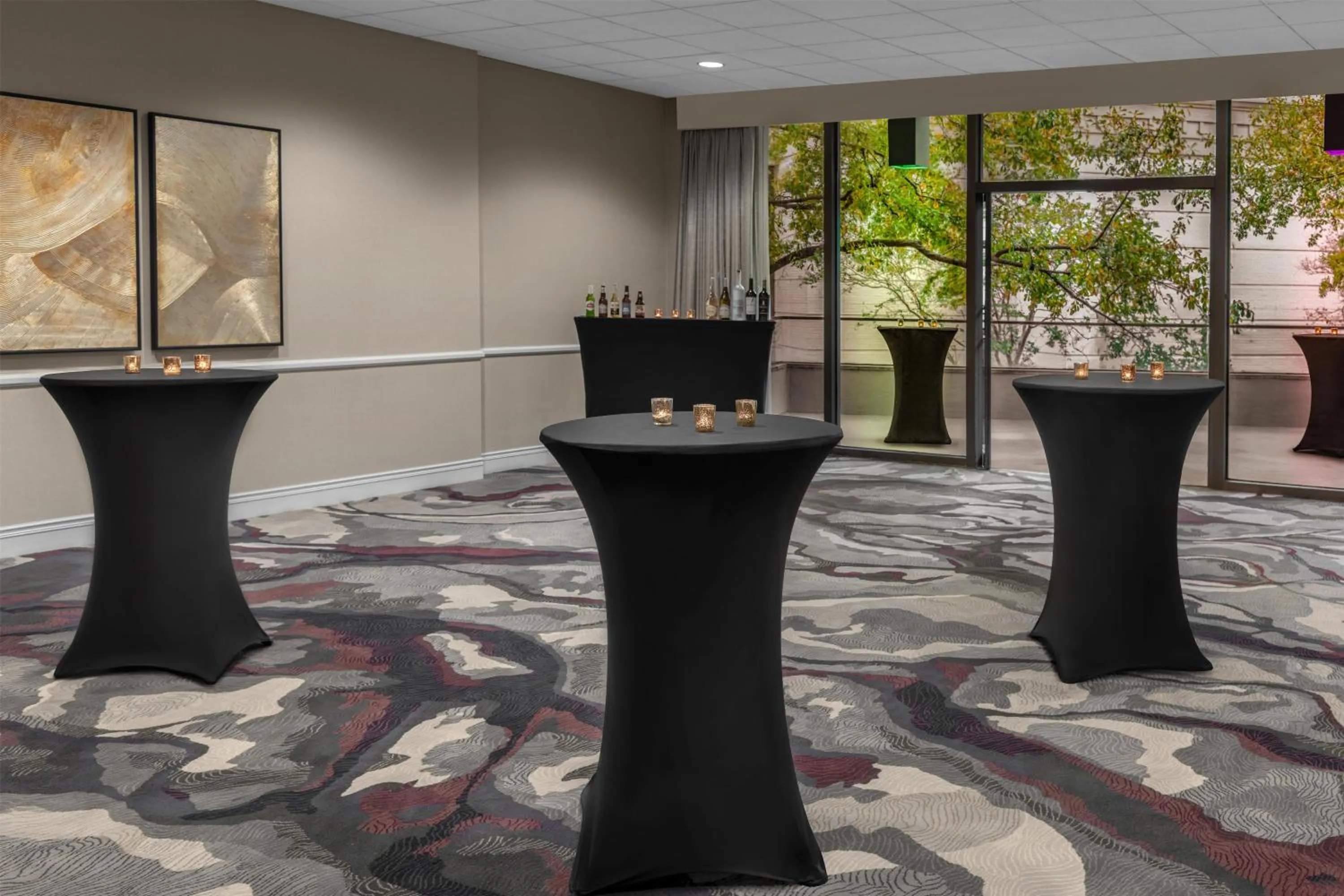 Meeting/conference room in DoubleTree by Hilton New Orleans