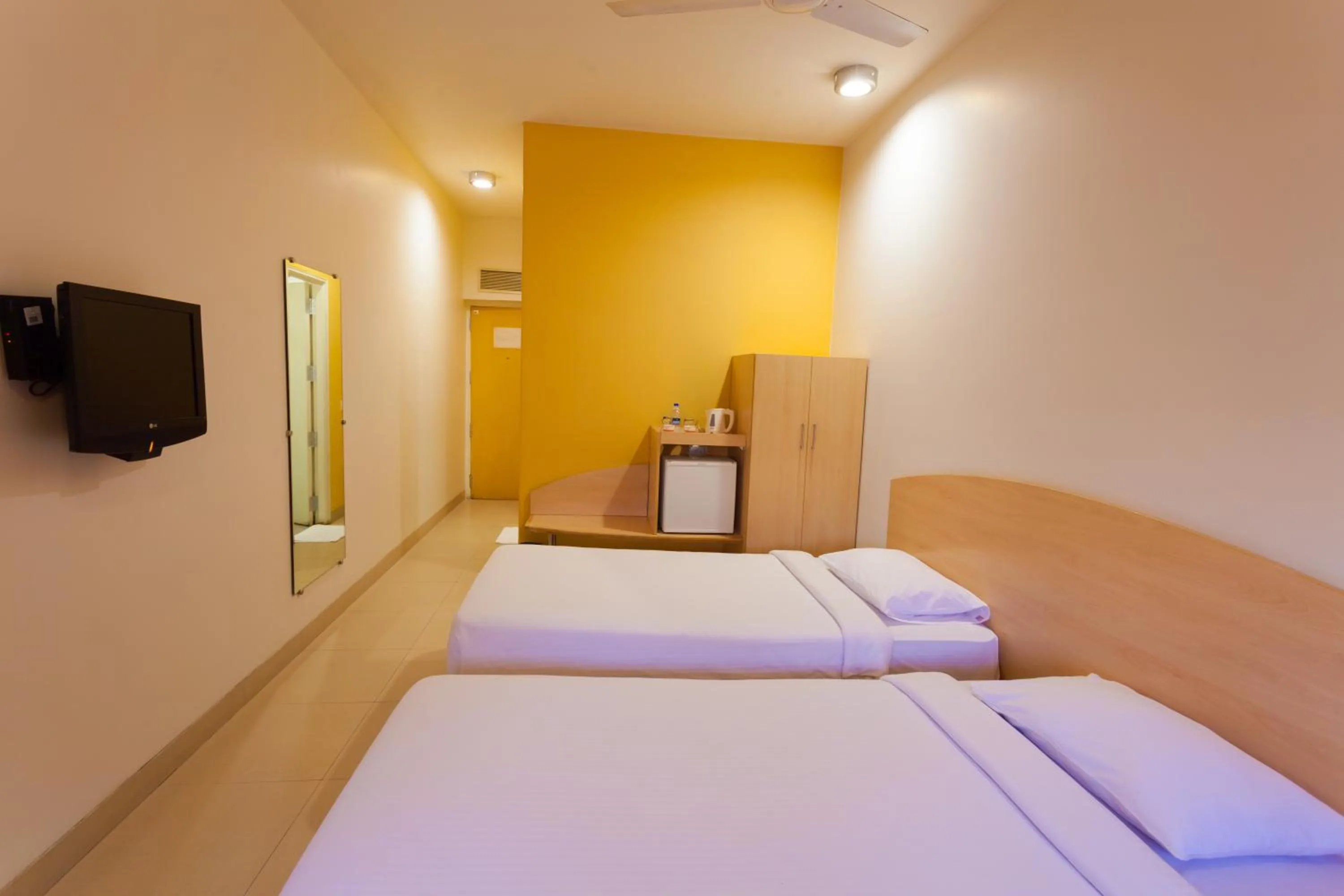 Photo of the whole room, Bed in Ginger Vadodara