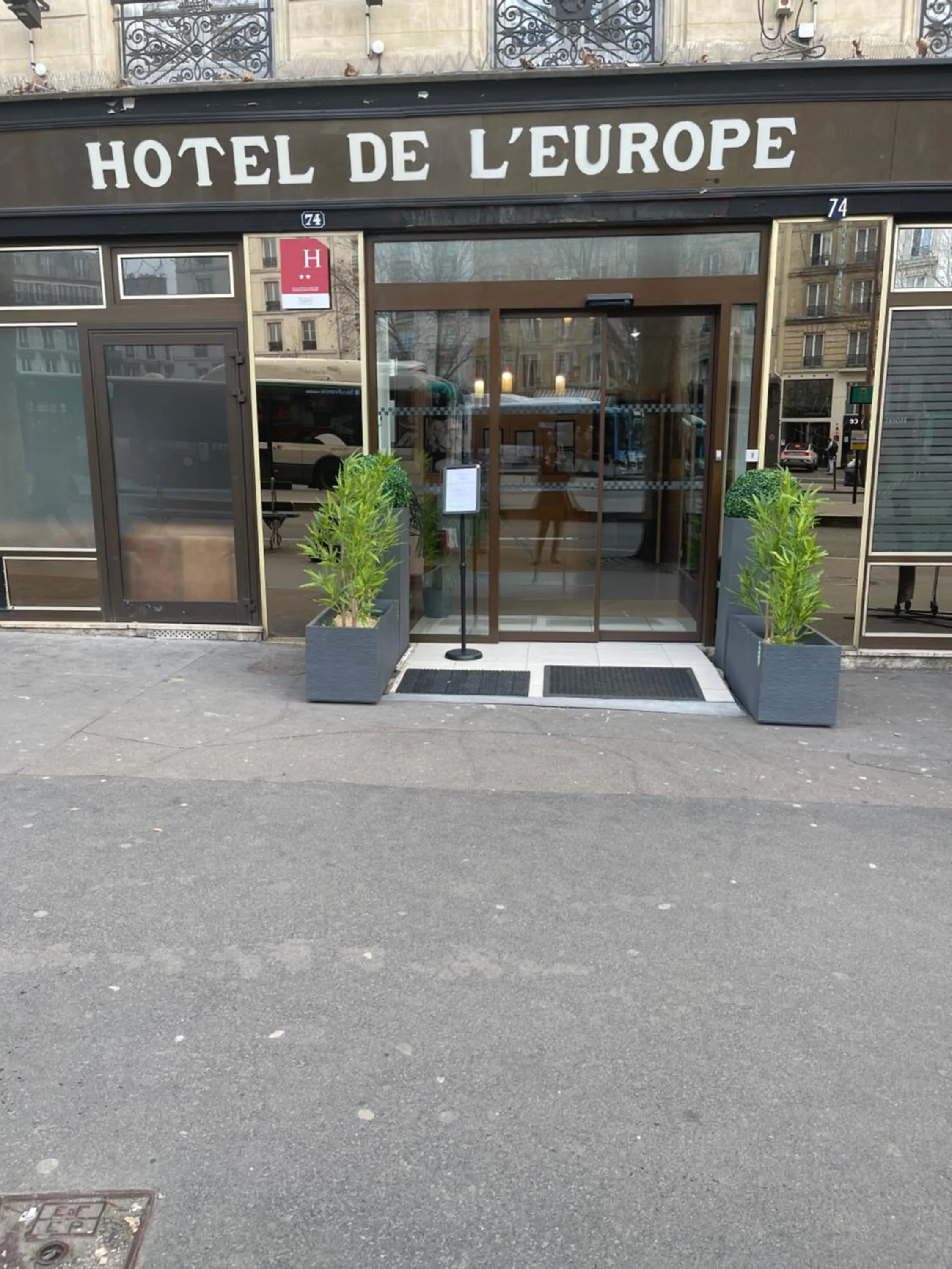 Property building in Grand Hôtel De L'Europe