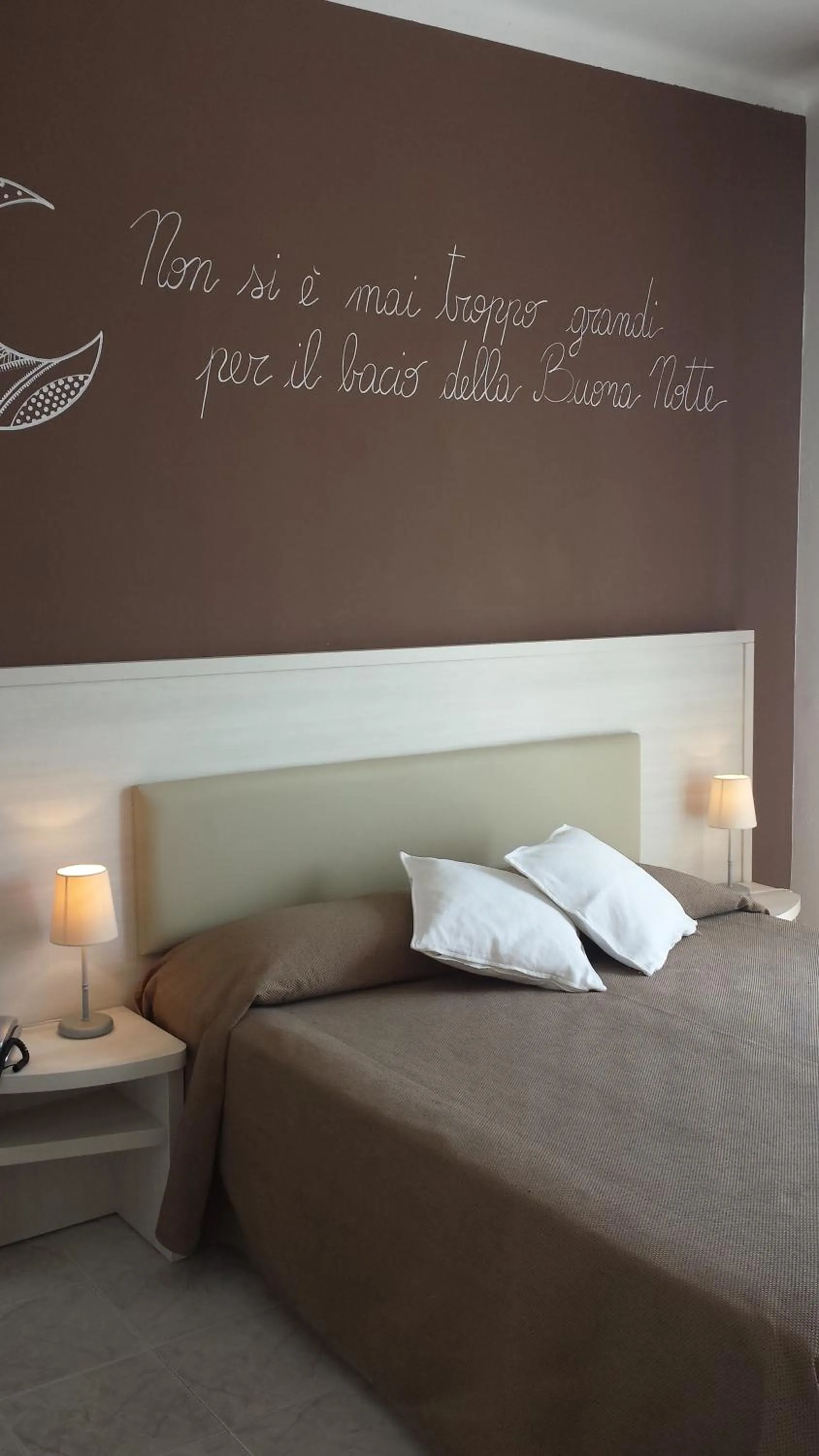 Decorative detail, Bed in Hotel Bel Sit