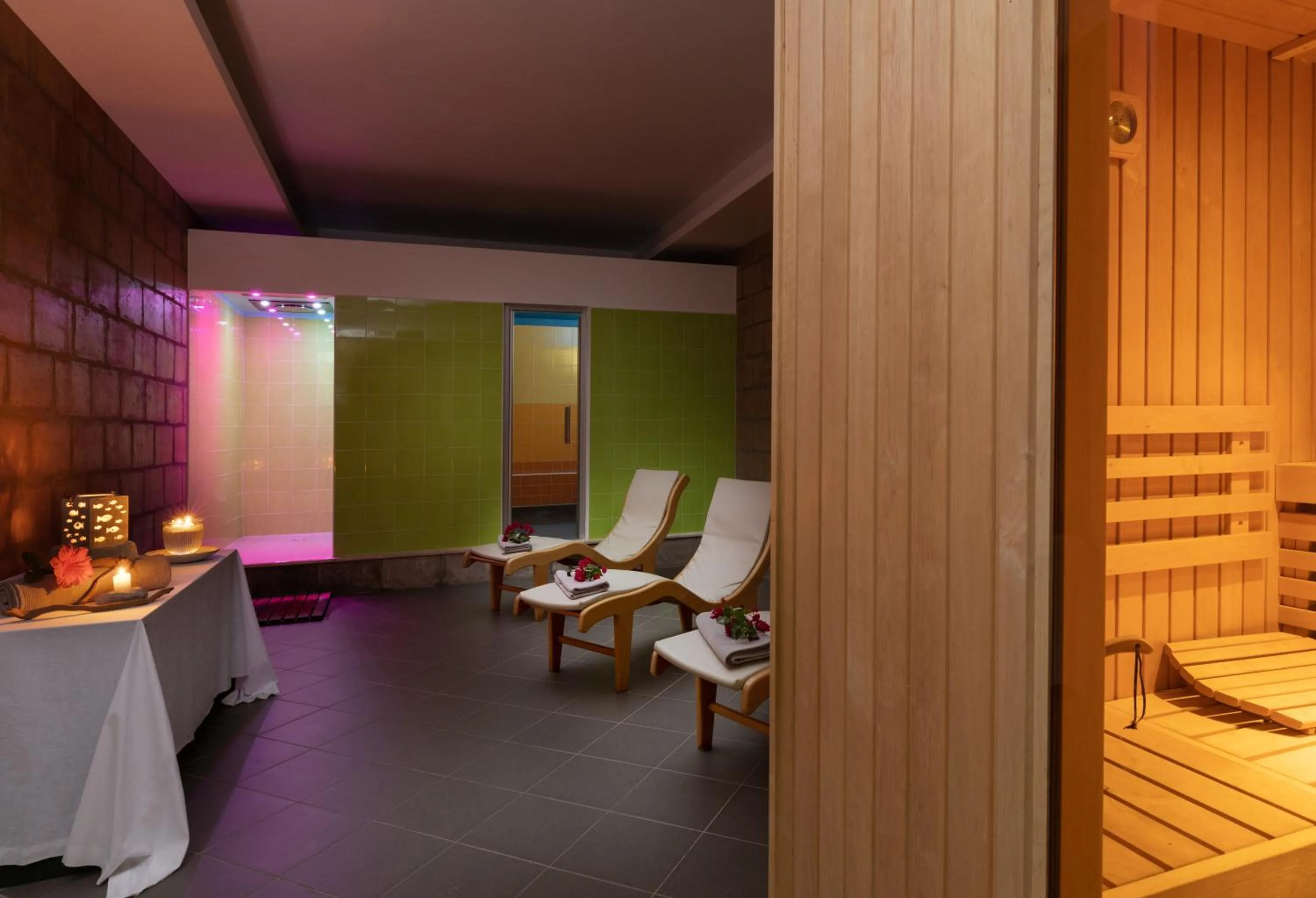 Sauna in Eco Village Baia Delle Ginestre