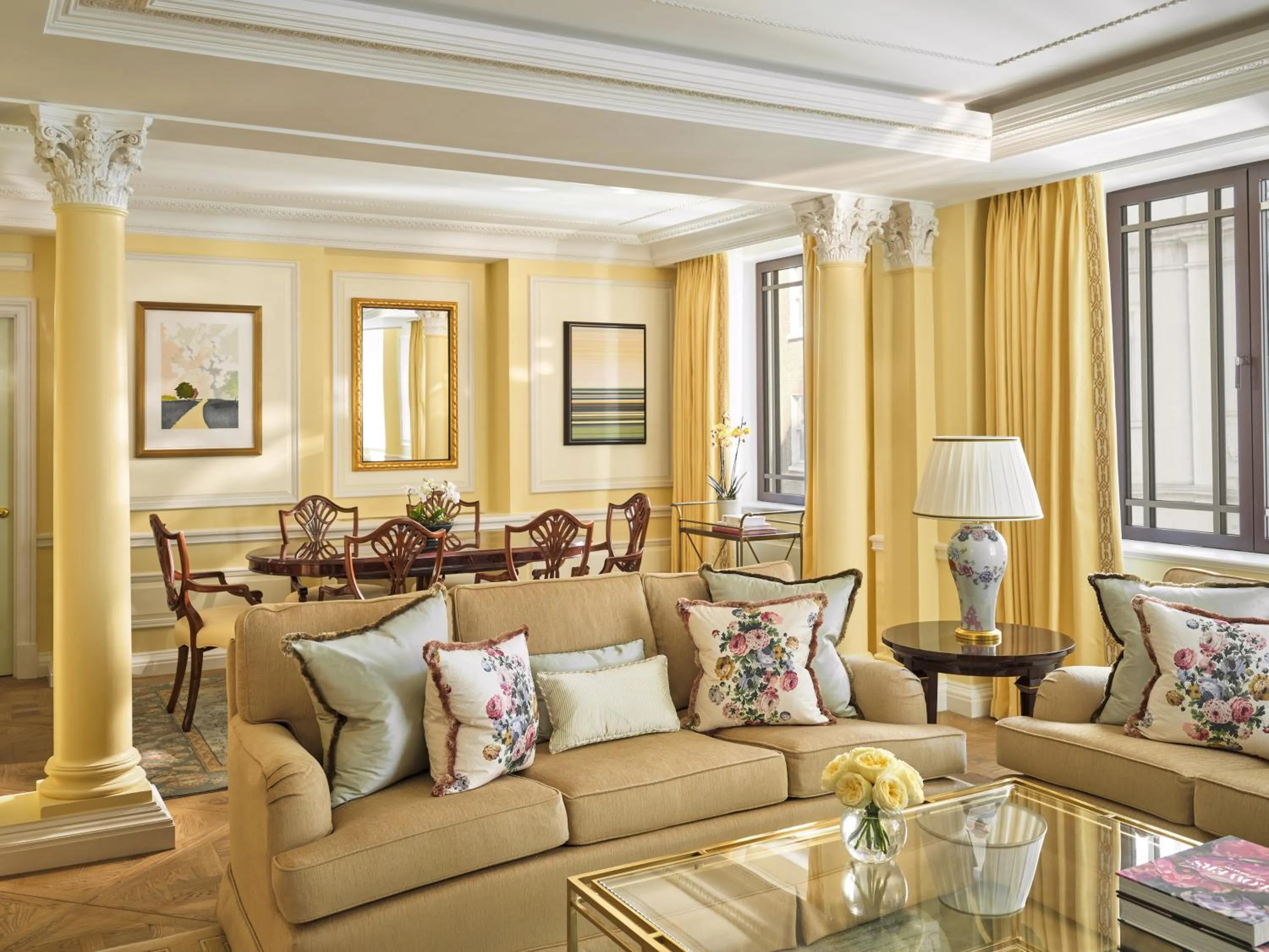 Living room in The Dorchester - Dorchester Collection