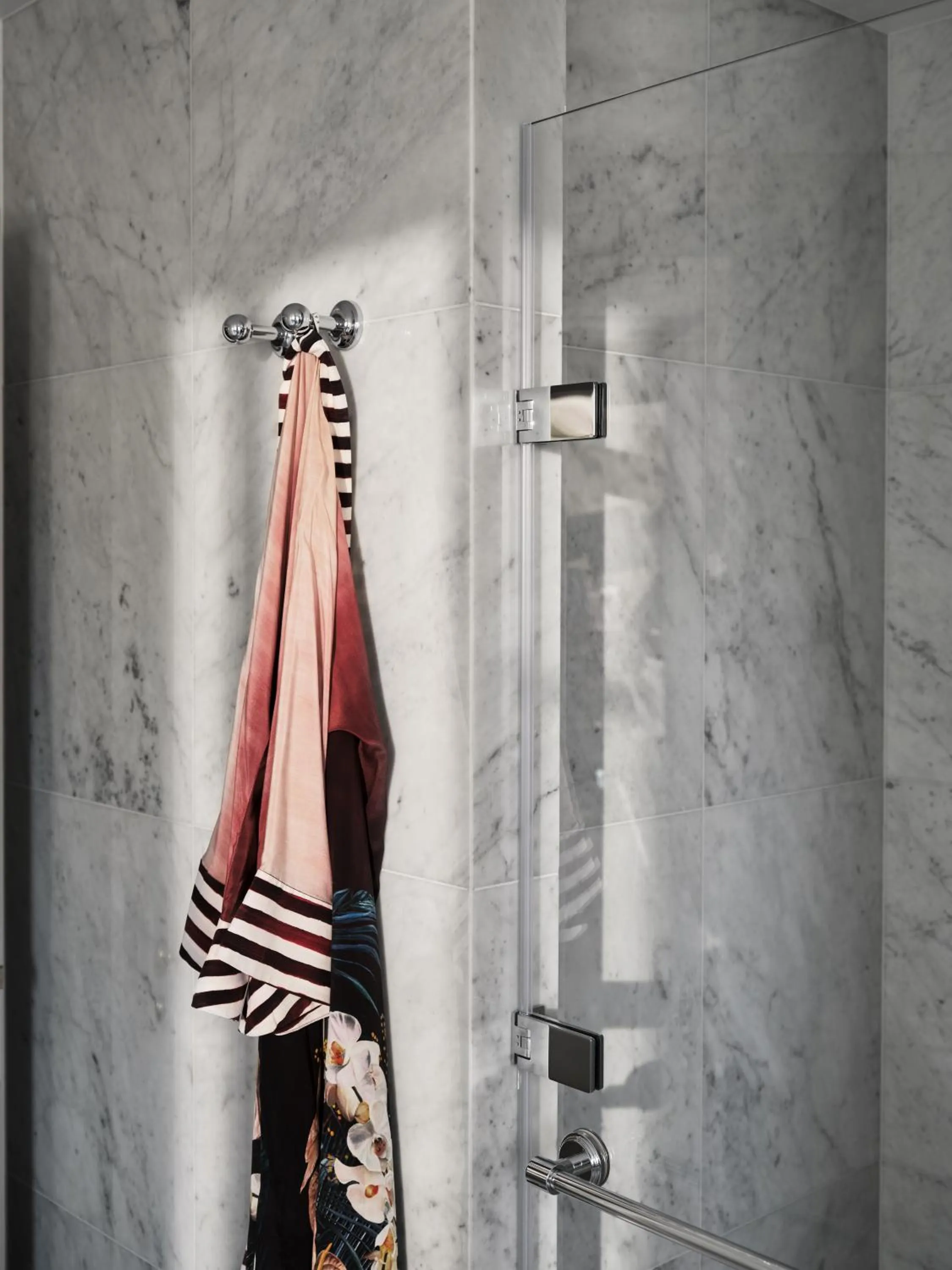 Bathroom in The Dorchester - Dorchester Collection