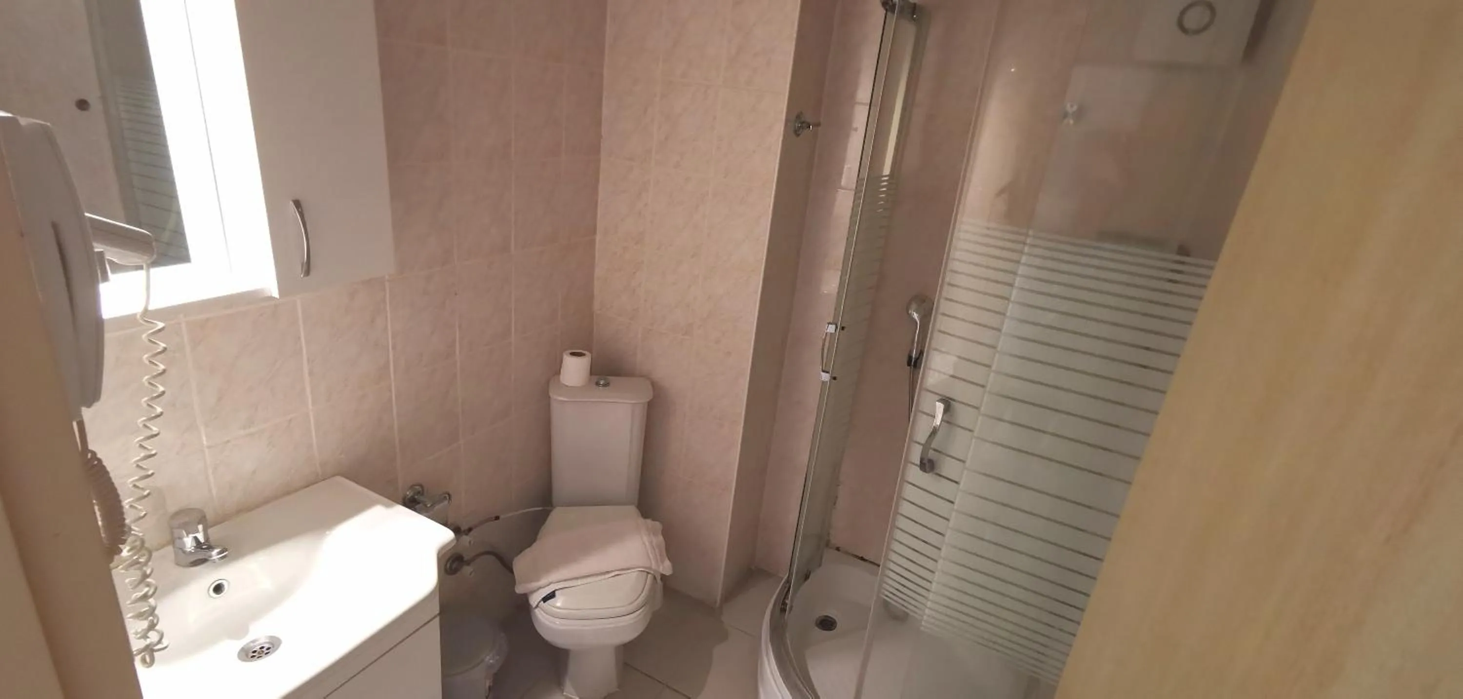 Shower in Intermar Hotel