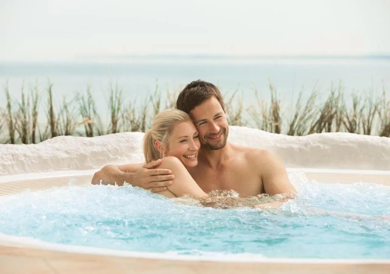 Hot Tub in Hotel Gran BelVeder & Ostsee Therme Resort & Spa