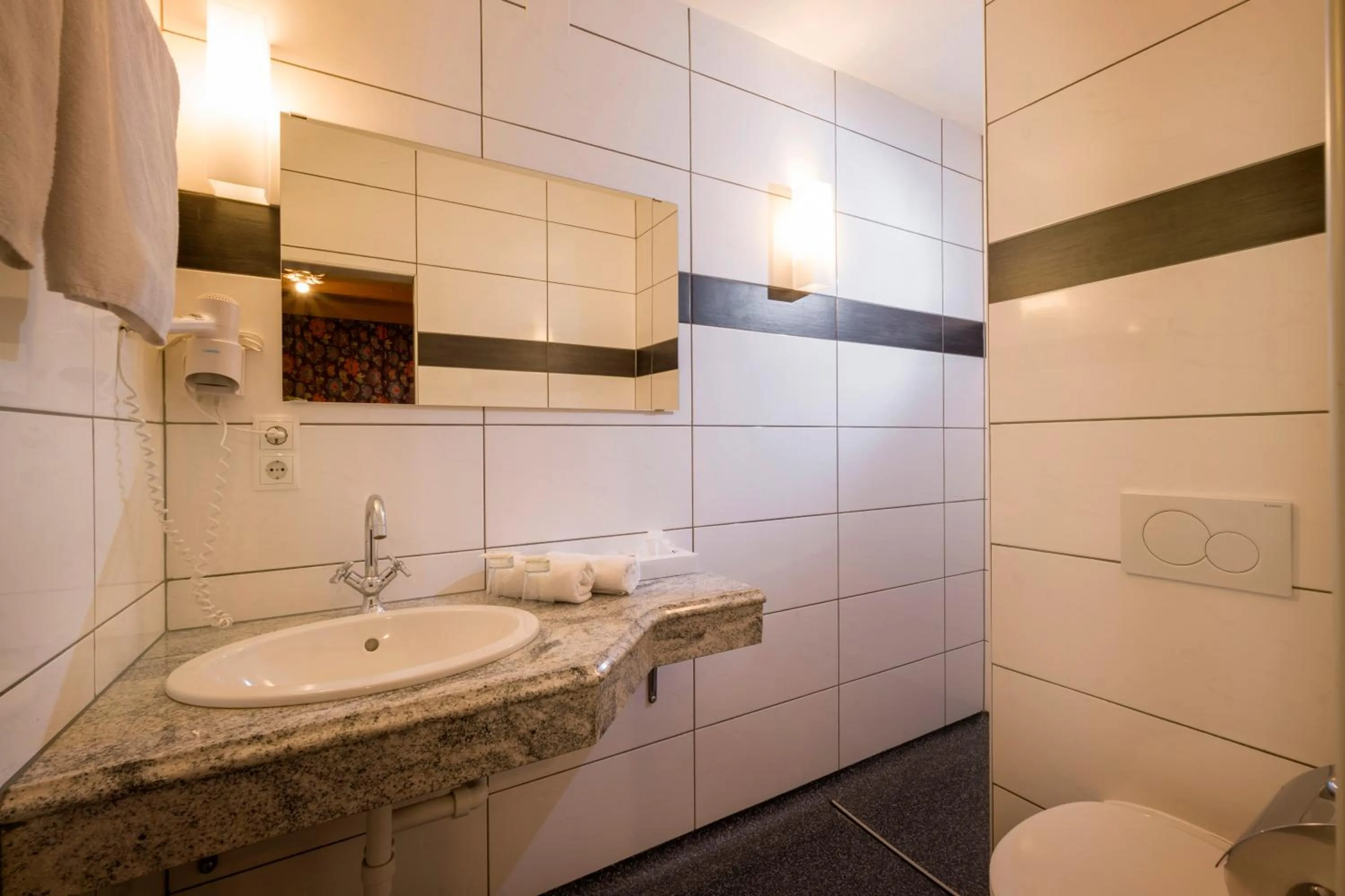 Bathroom in Gasthof Zellerstuben