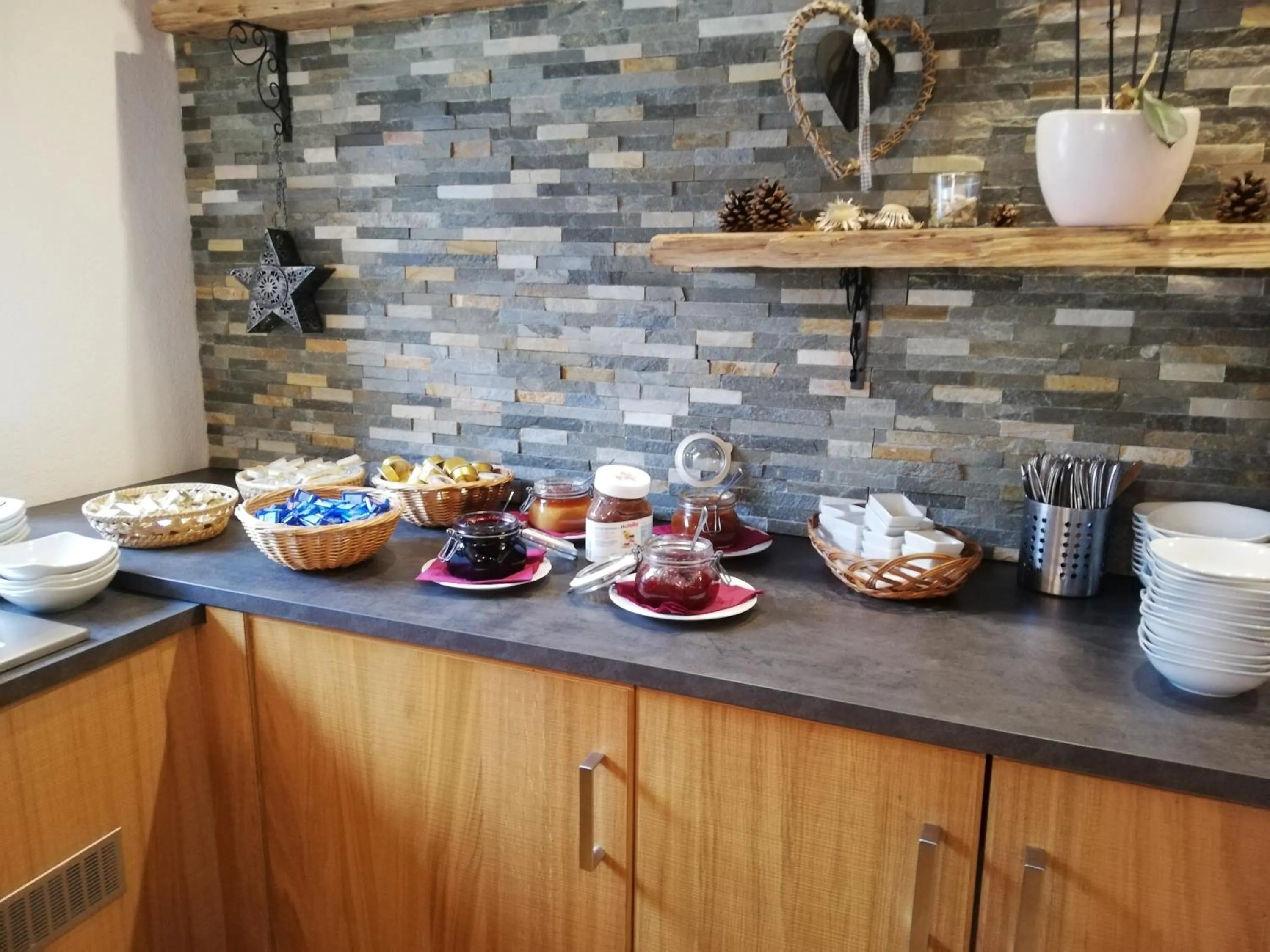 Breakfast in Gasthof Zellerstuben