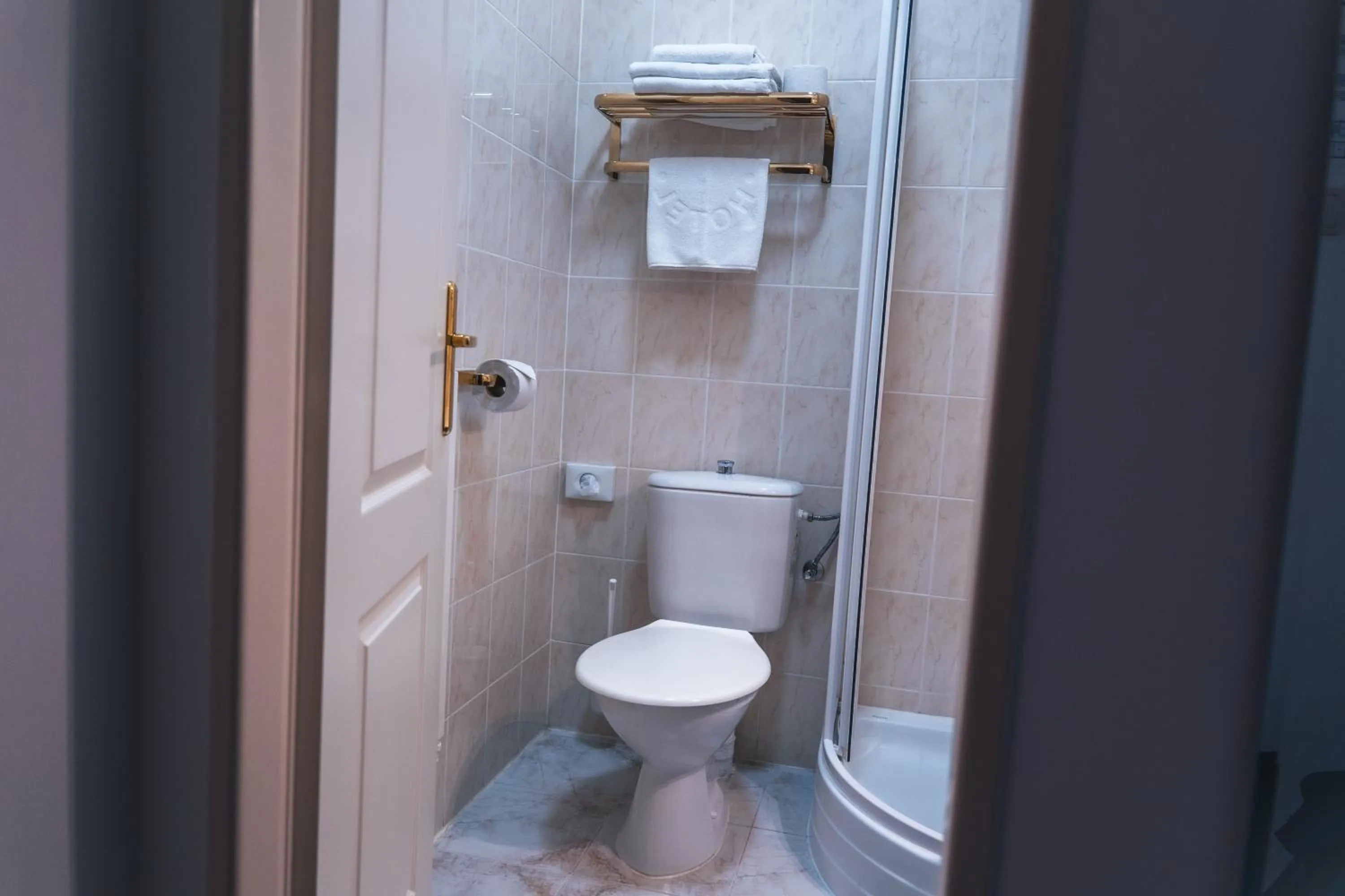 Bathroom in Hotel Grand