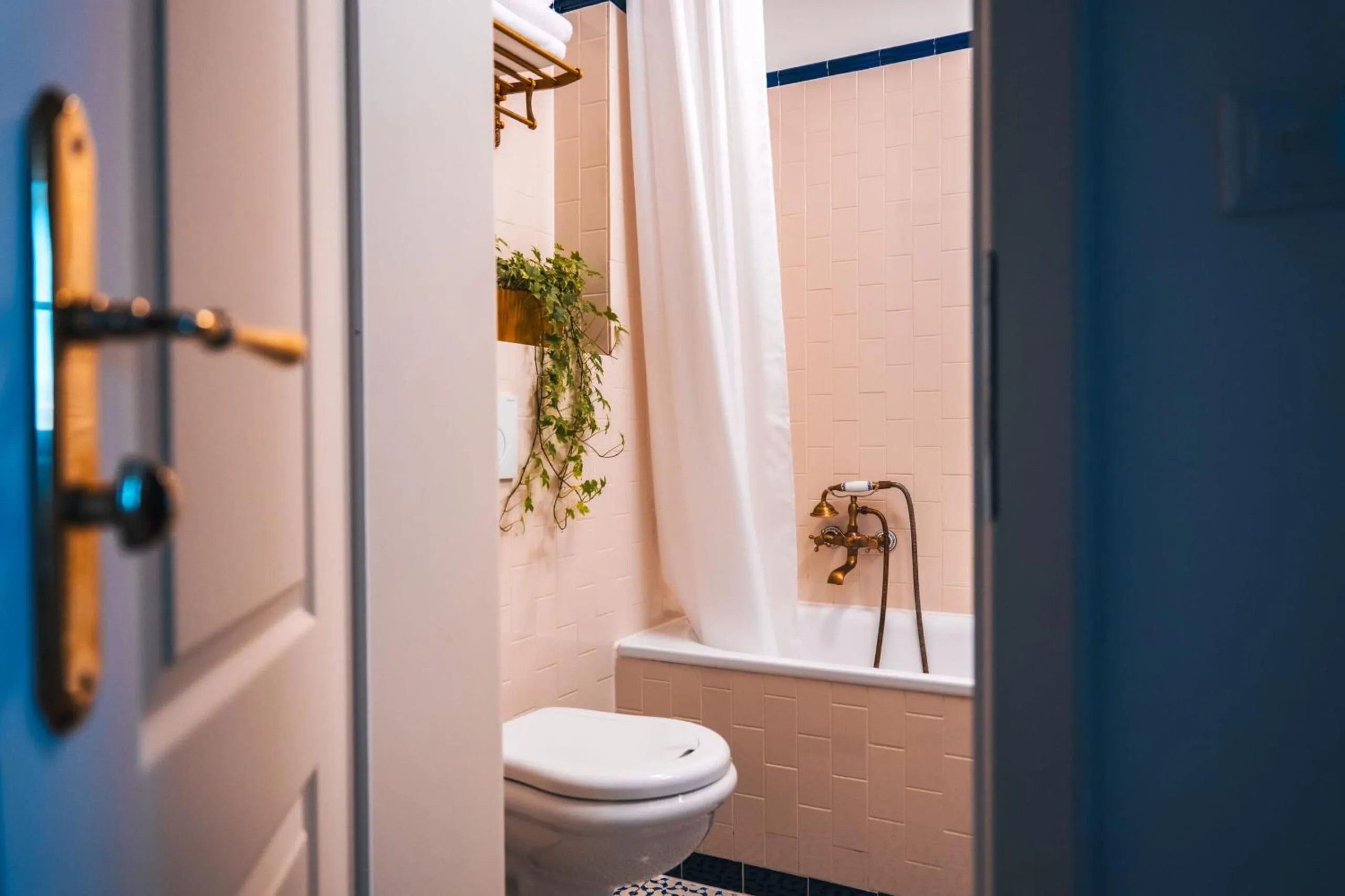 Bathroom in Hotel Grand