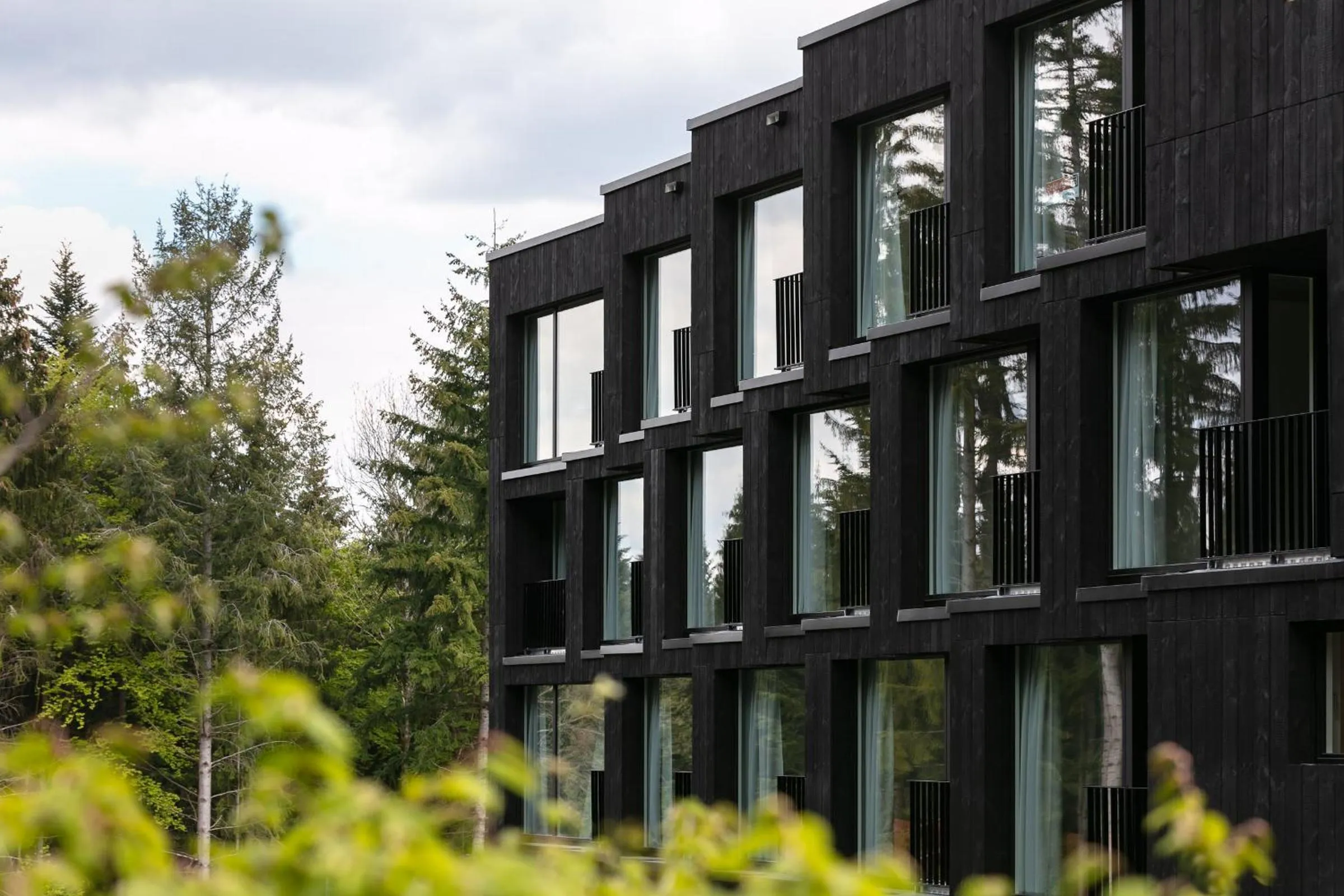 Property building in Fritz Lauterbad