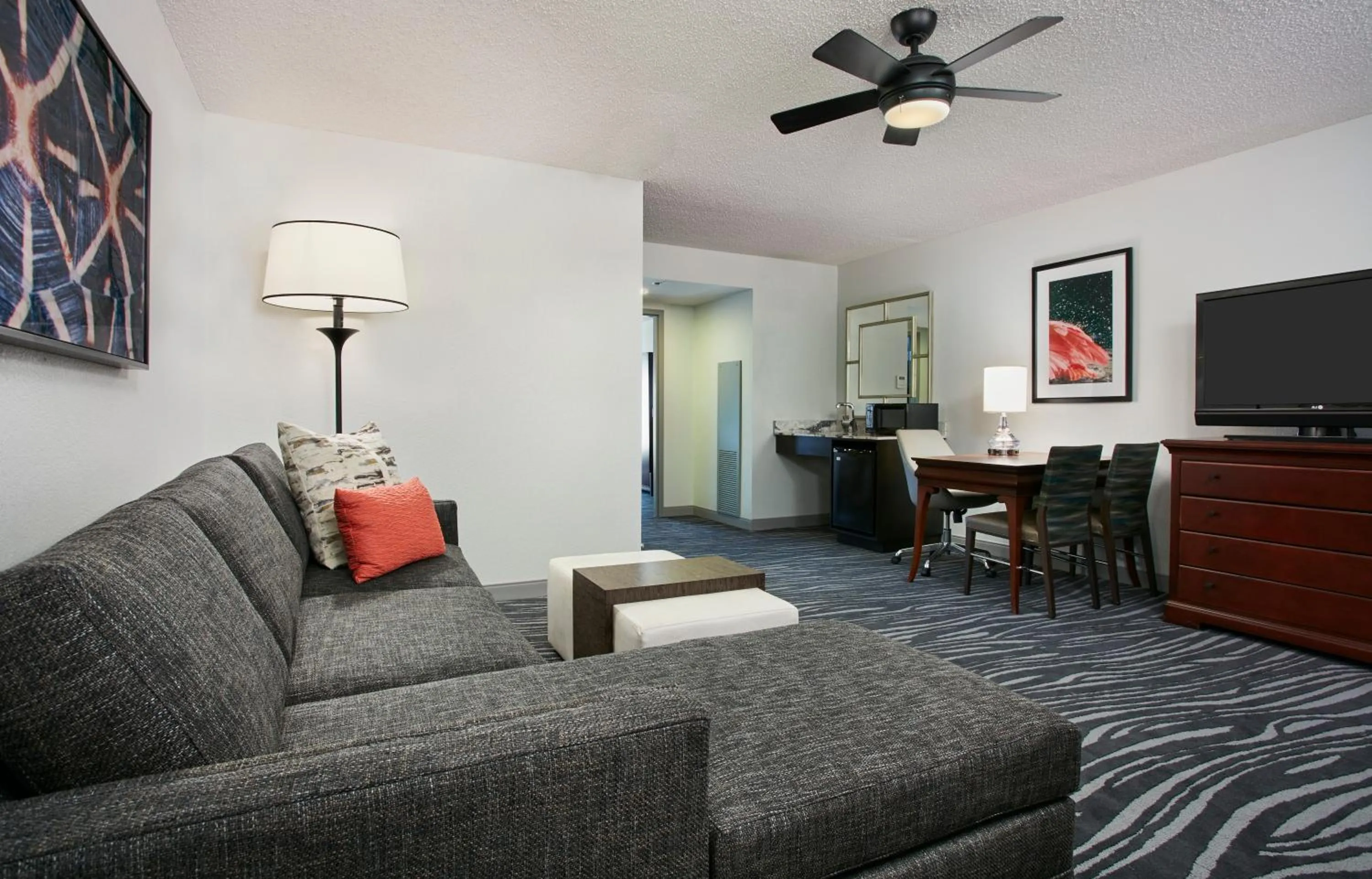 Embassy Suites by Hilton Orlando Airport