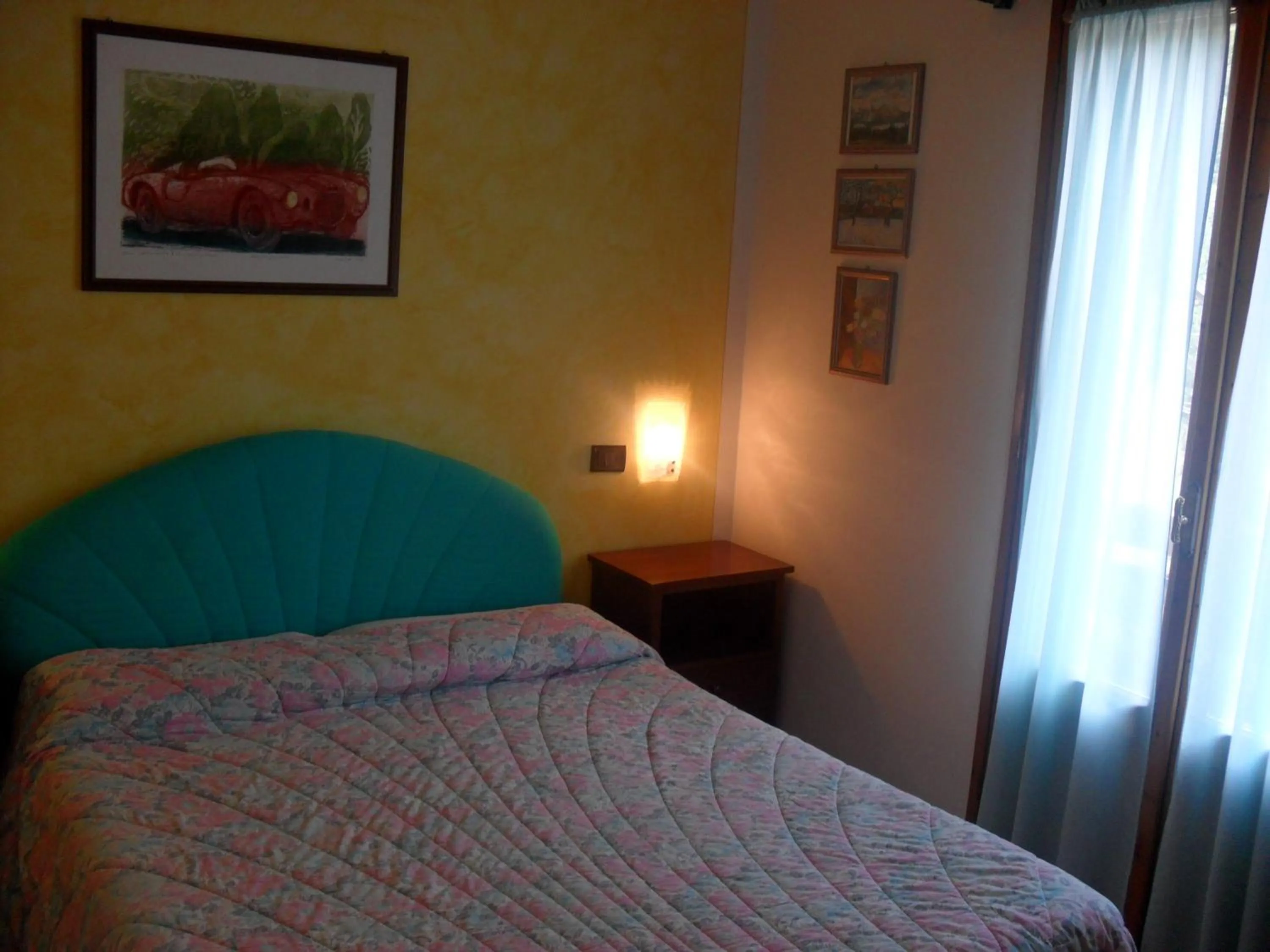 Bed in Hotel Bristol