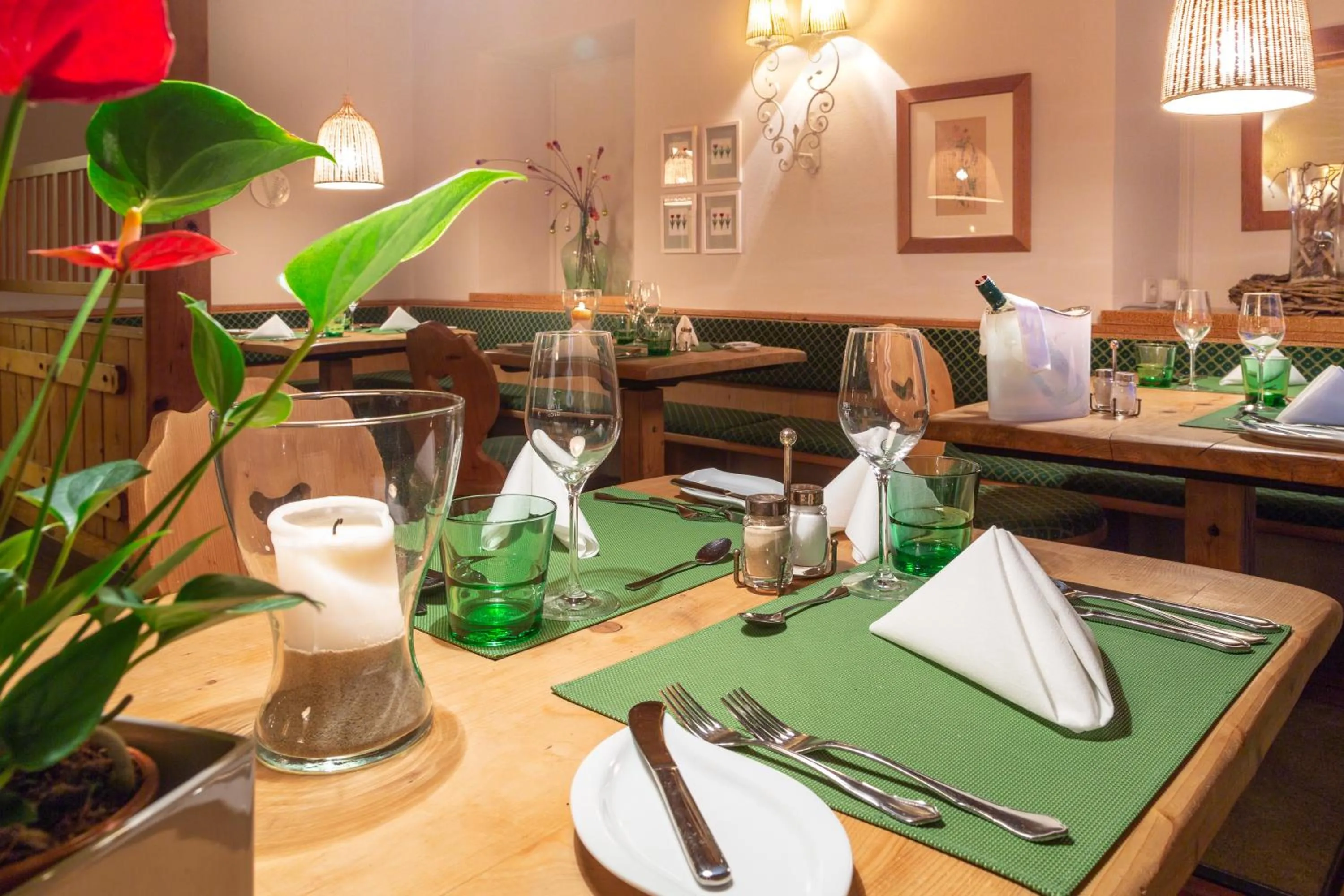 Food and drinks in Hotel Försterhof lebe pur, genieße den Tag