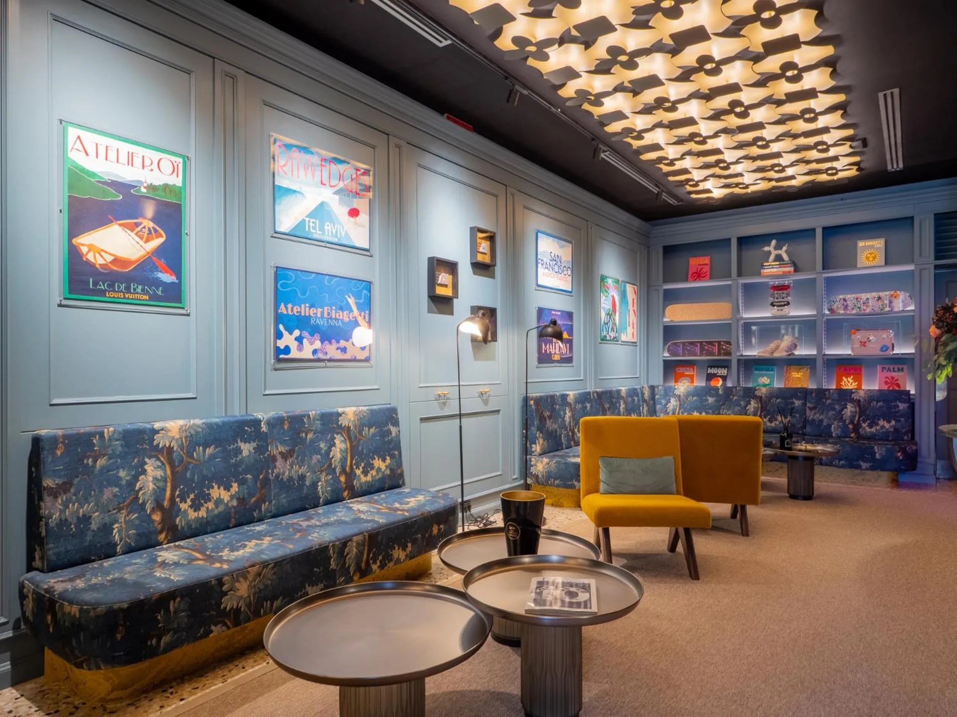 Lobby or reception in The Glam Boutique Hotel & Apt