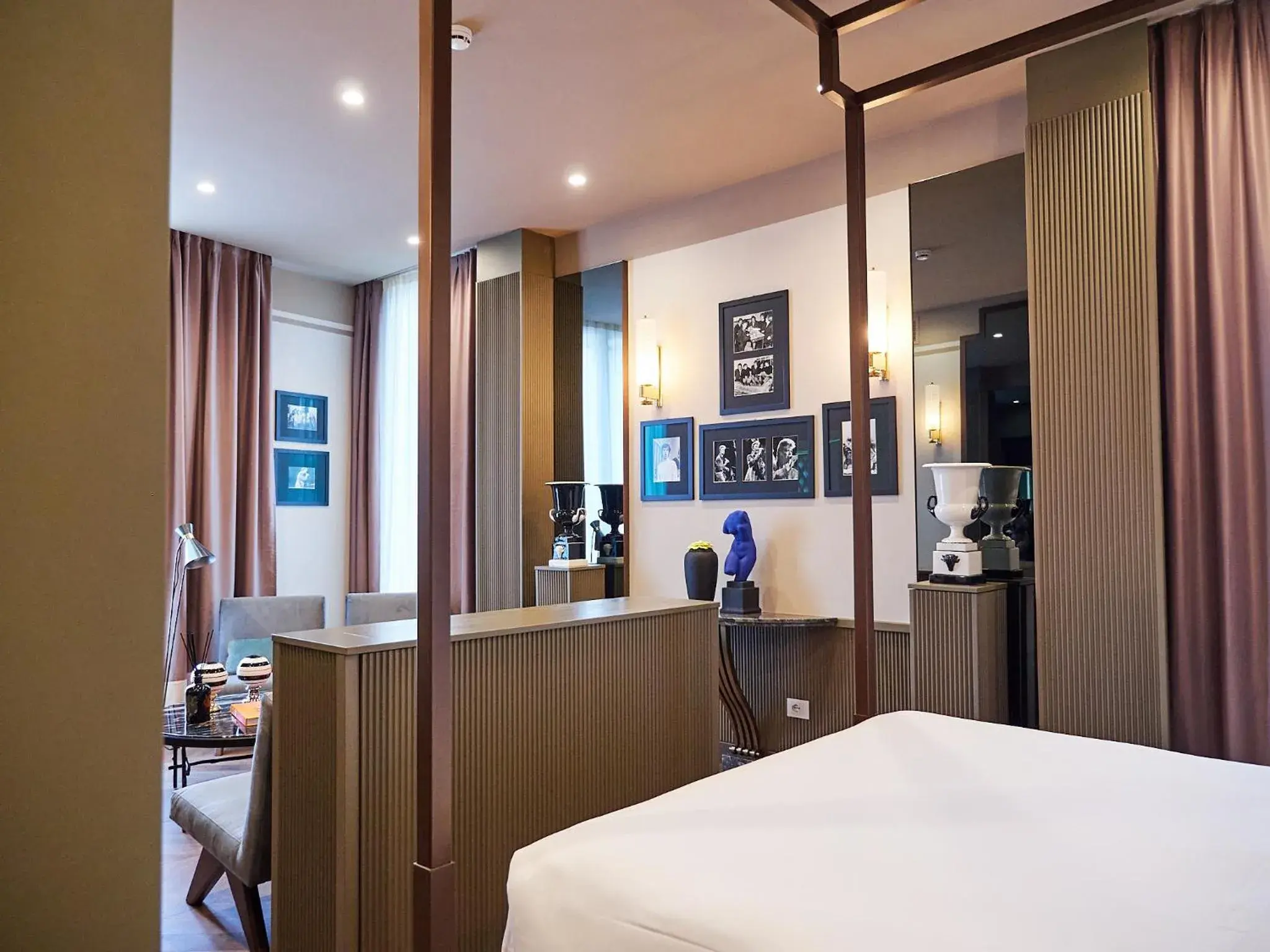 Junior Suite with King Bed - Non-Smoking in The Glam Boutique Hotel & Apt Junior Suite with King Bed - Non-Smoking in The Glam Boutique Hotel & Apt