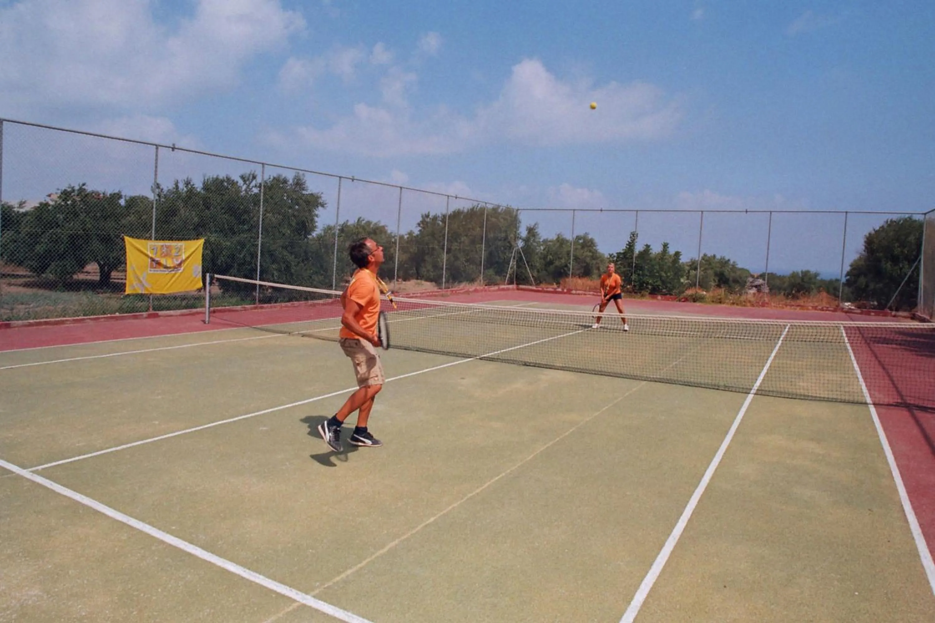 Tennis court in Hersonissos Village Hotel & Bungalows