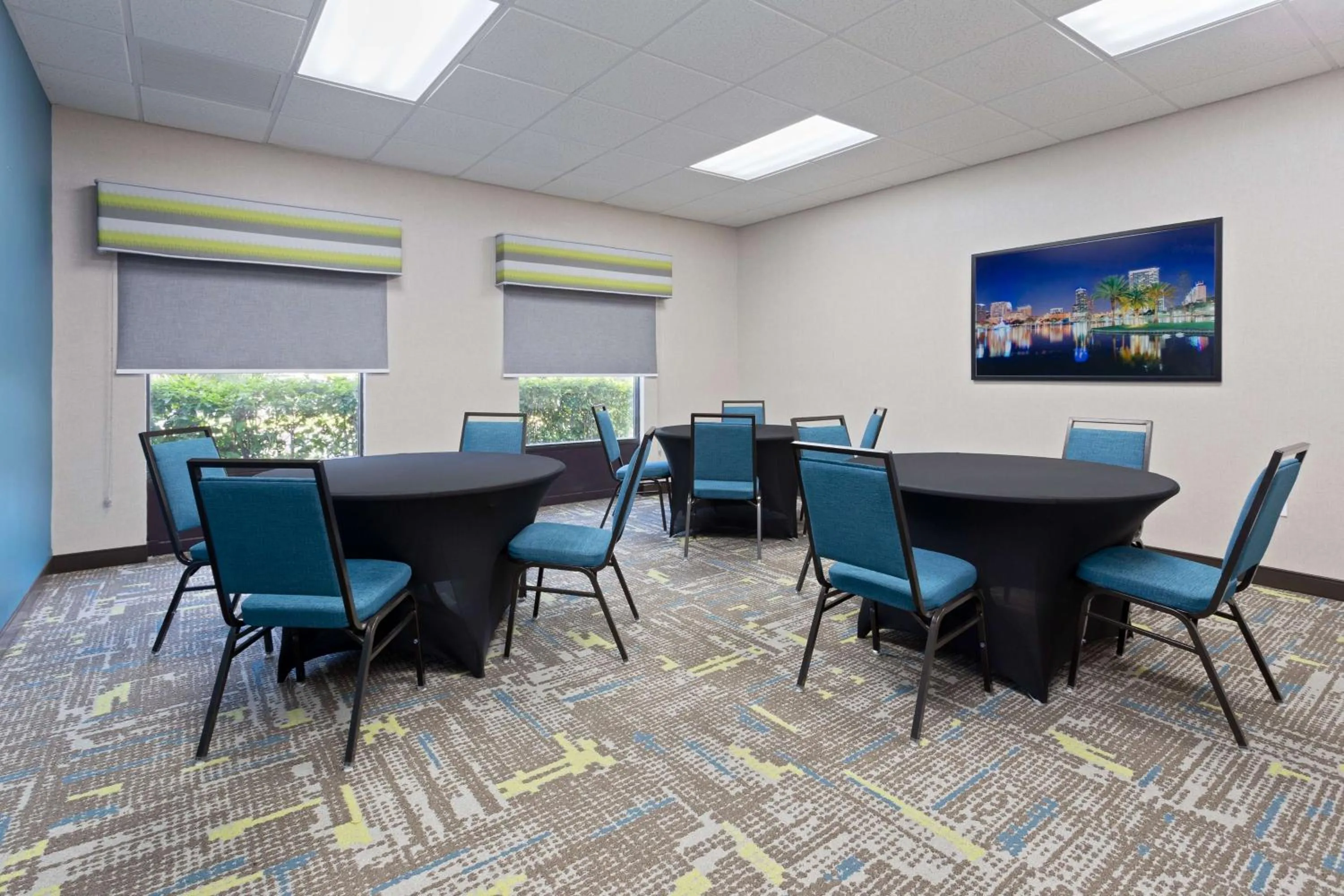 Meeting/conference room in Hampton Inn & Suites Orlando International Drive North
