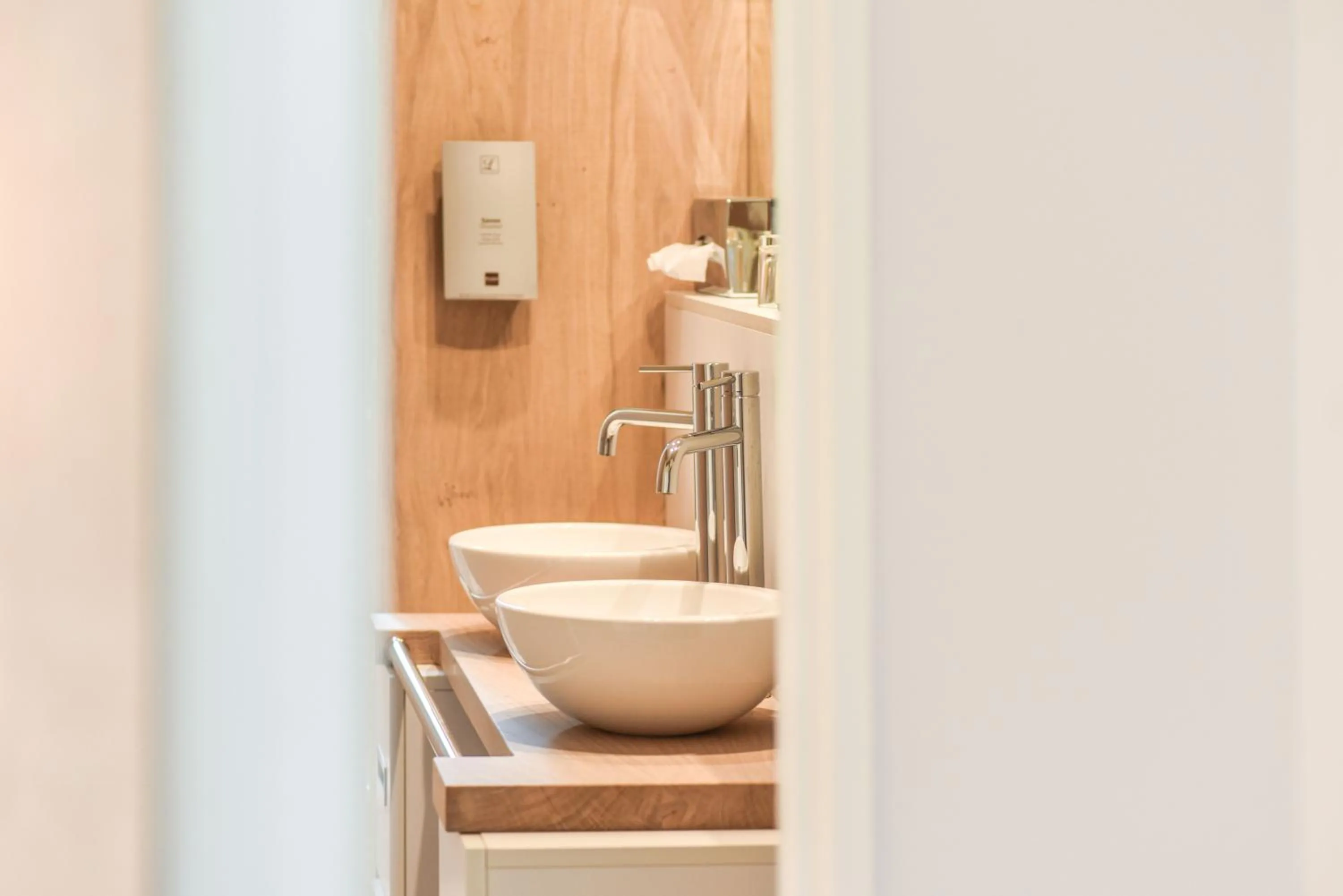 Bathroom in Logis Auberge du Relais - Hôtel & Restaurant