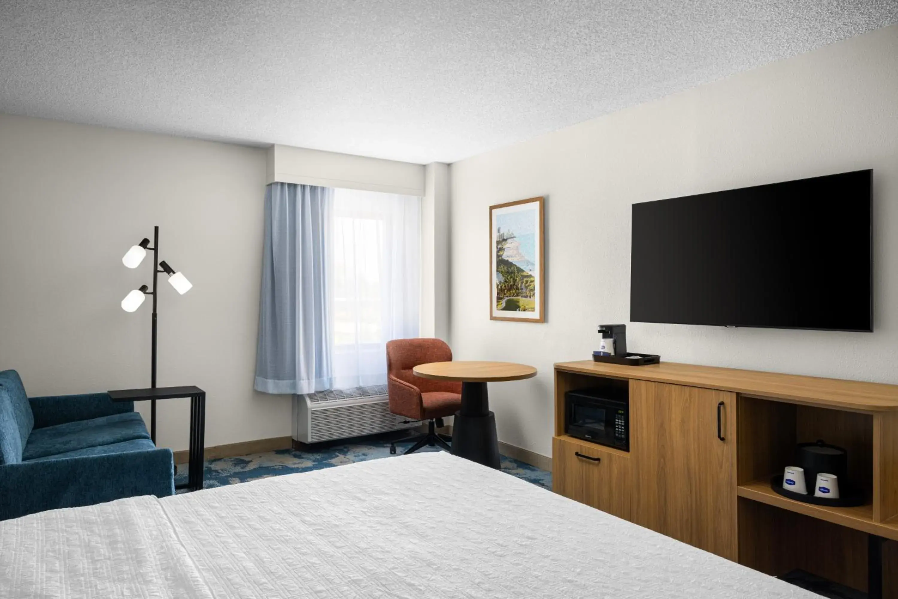 Studio, 1 King Bed & Sofa Bed in Hampton Inn Miami-Airport West Studio, 1 King Bed & Sofa Bed in Hampton Inn Miami-Airport West