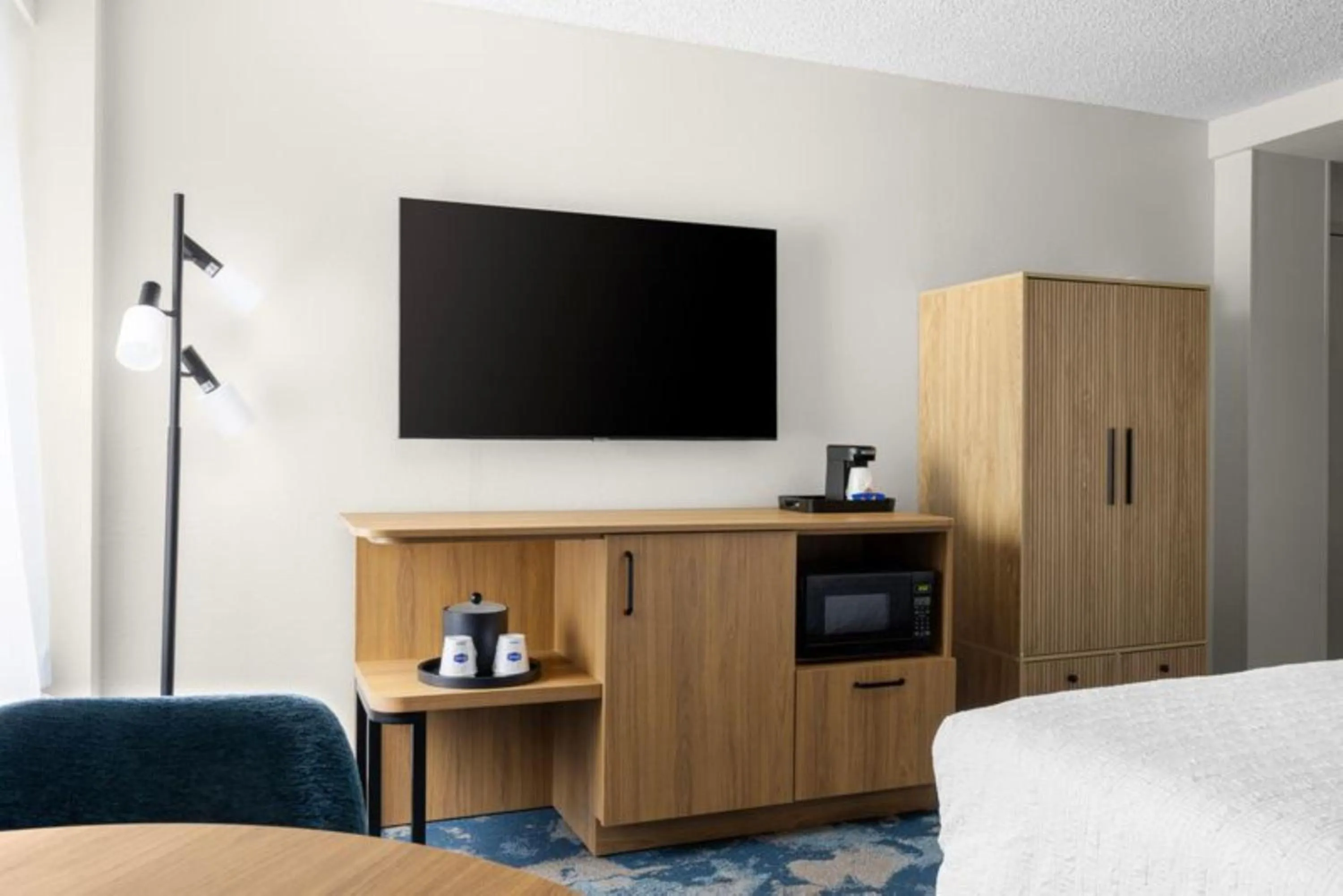 Bed in Hampton Inn Miami-Airport West