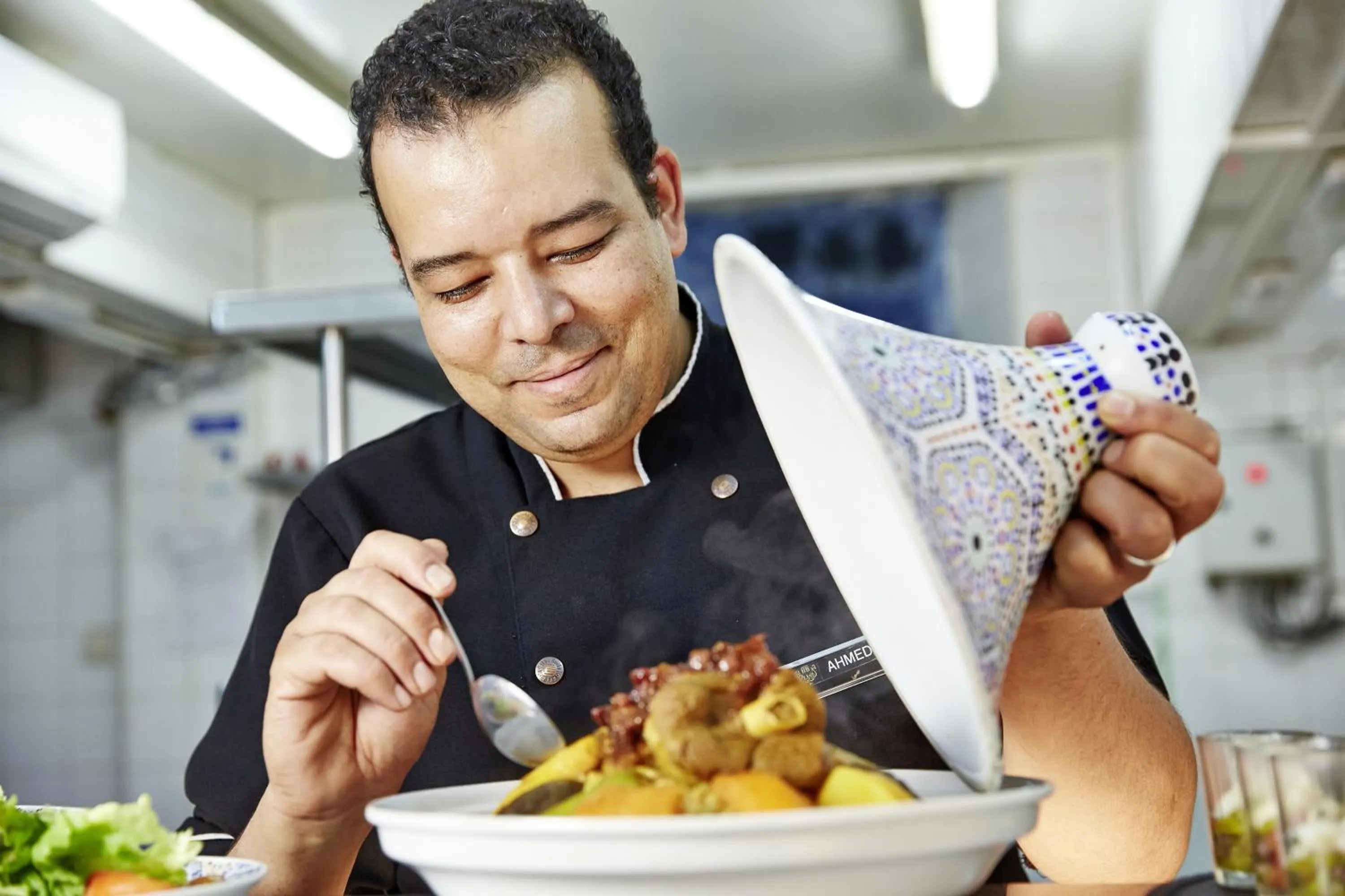 Food in Heure Bleue Palais - Relais & Châteaux