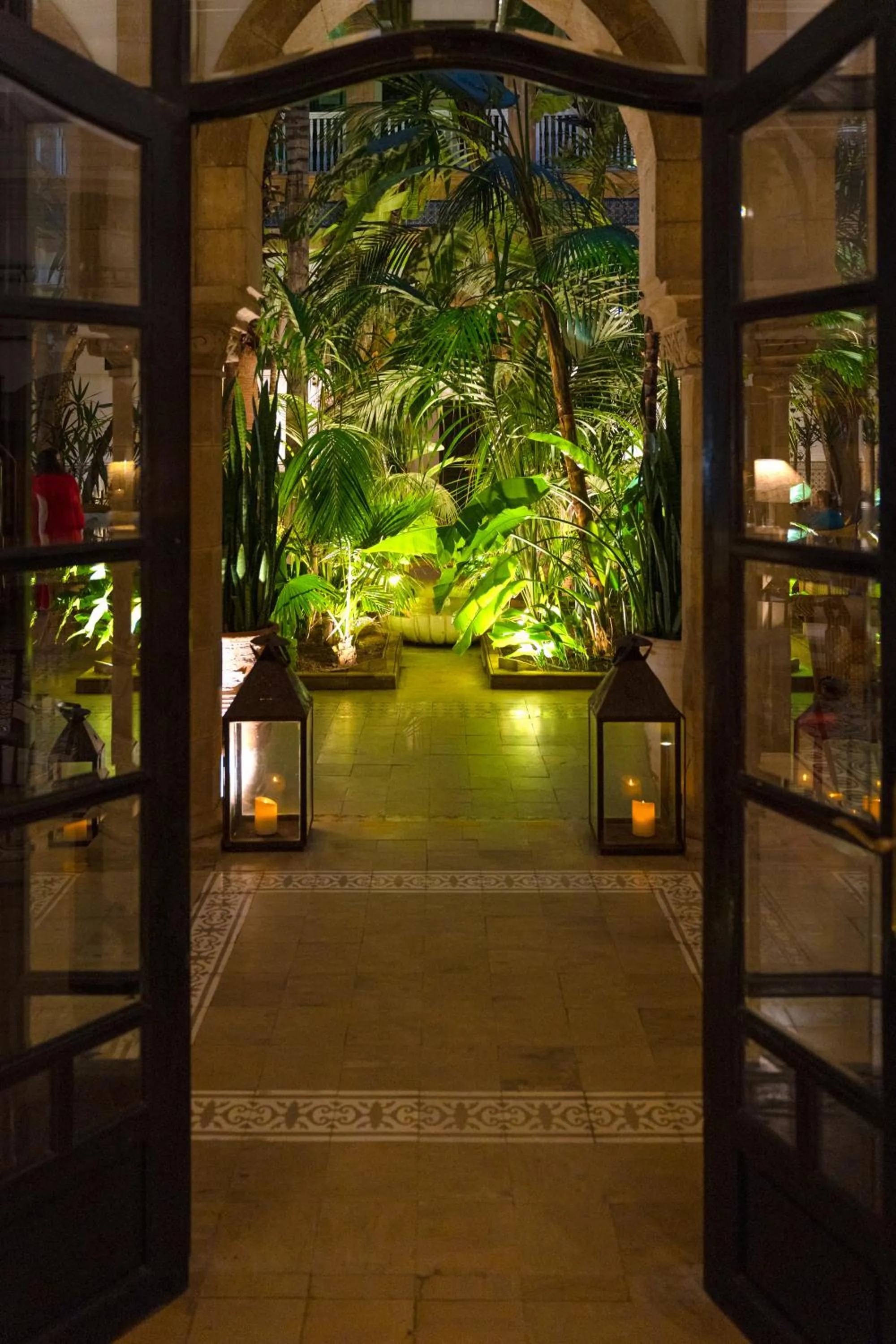 Patio in Heure Bleue Palais - Relais & Châteaux