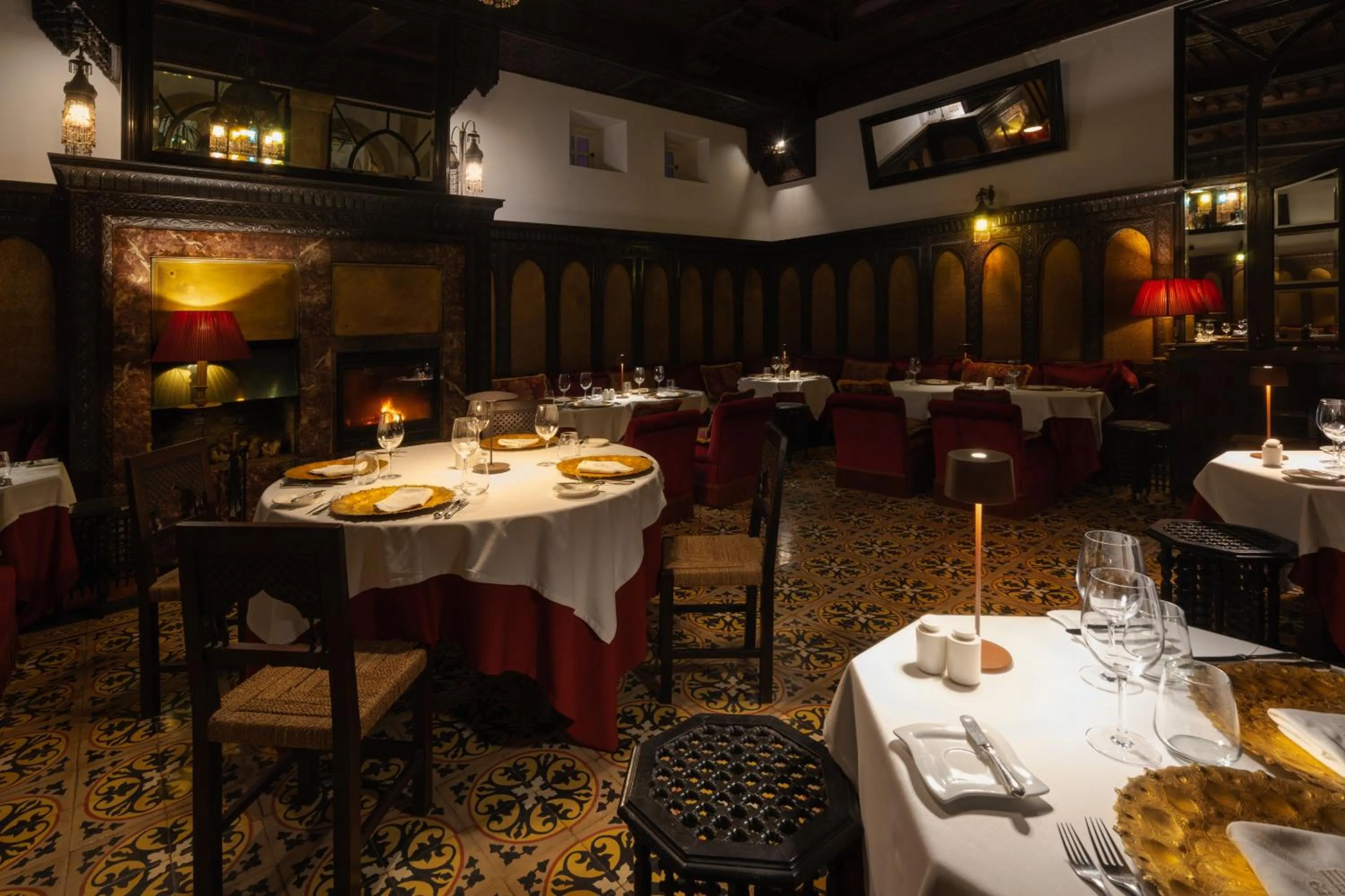 Restaurant/places to eat in Heure Bleue Palais - Relais & Châteaux