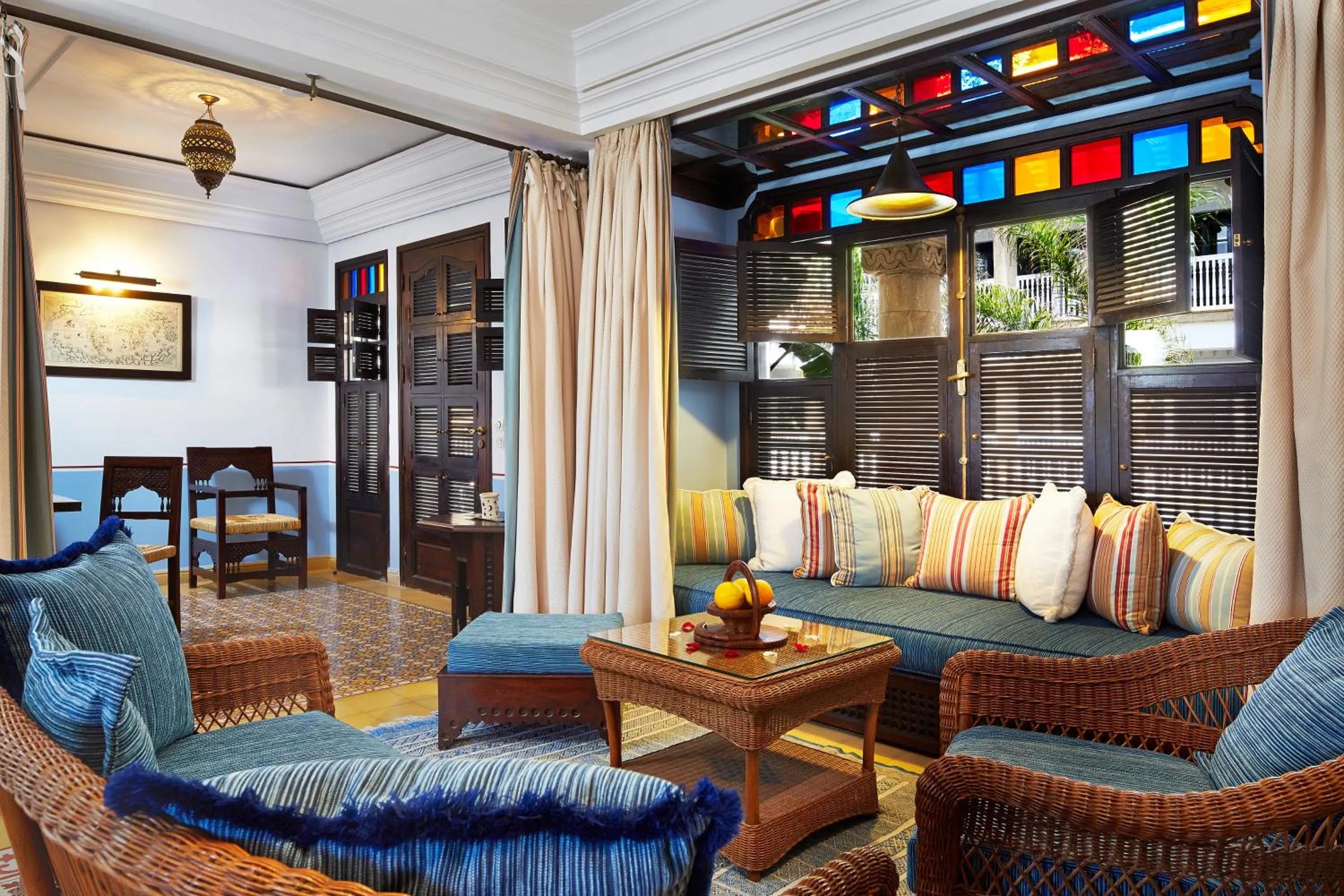 Seating area in Heure Bleue Palais - Relais & Châteaux