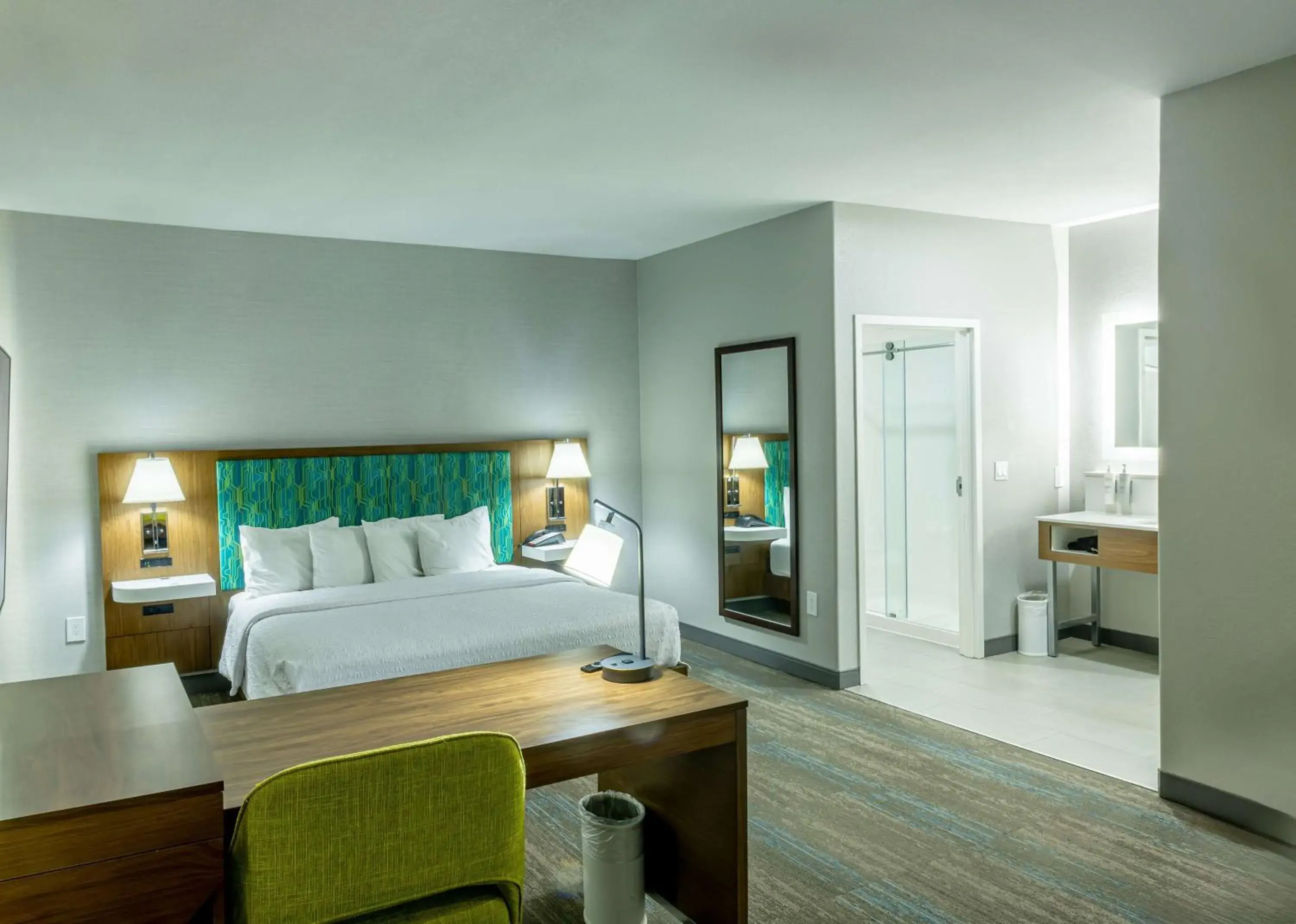 King Studio Suite - Non-Smoking in Hampton Inn & Suites Cleburne King Studio Suite - Non-Smoking in Hampton Inn & Suites Cleburne