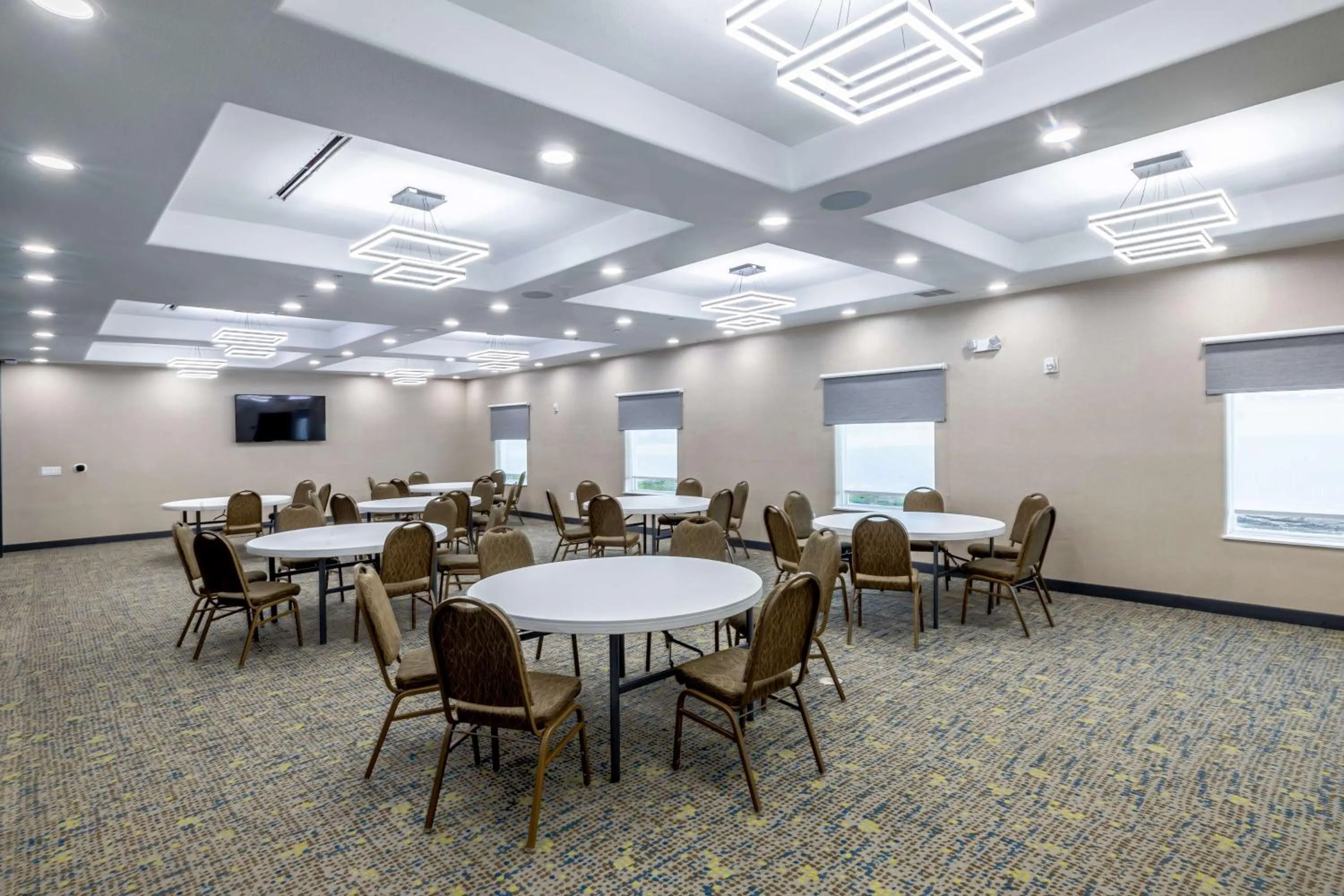 Meeting/conference room in Hampton Inn & Suites Cleburne