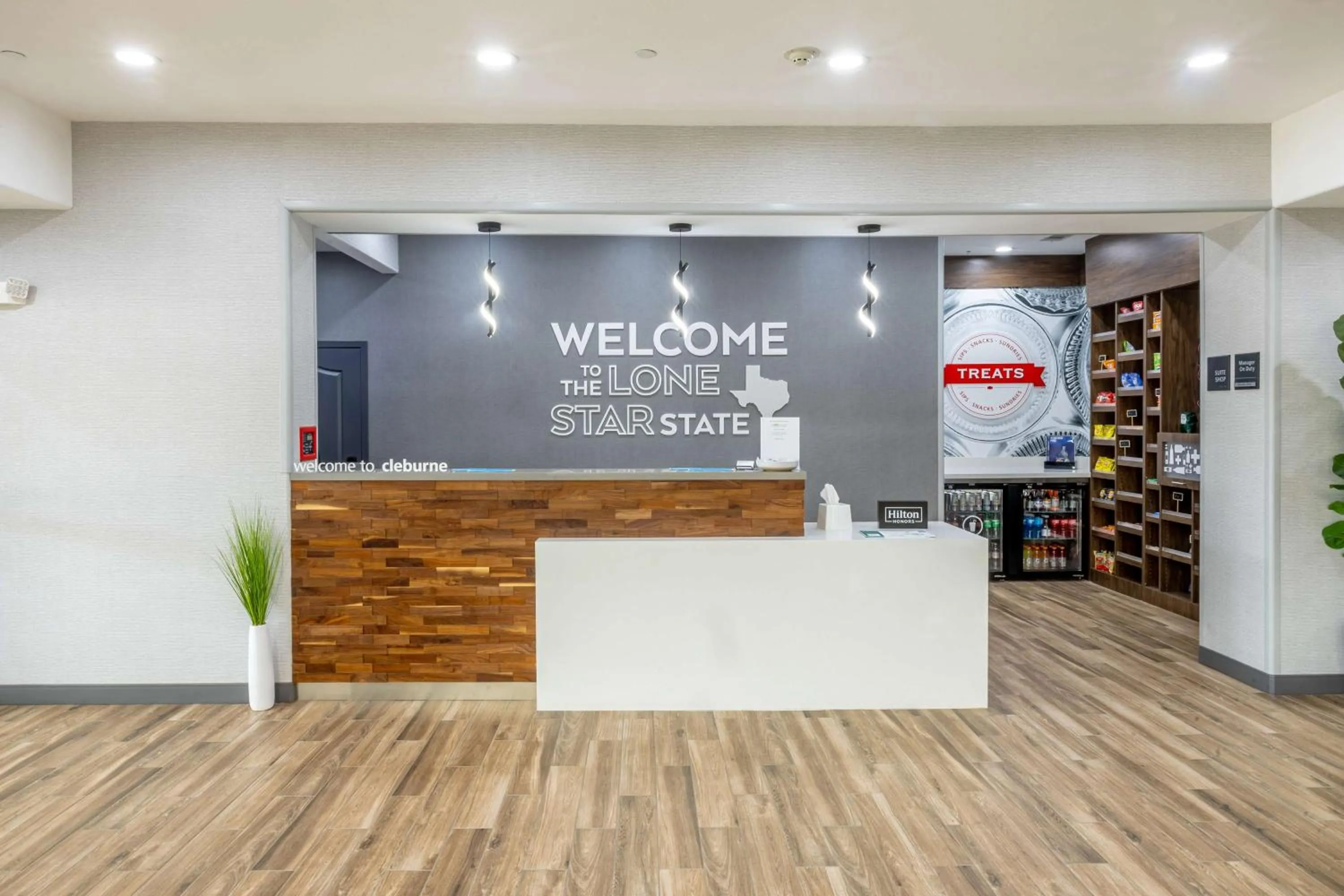 Lobby or reception in Hampton Inn & Suites Cleburne