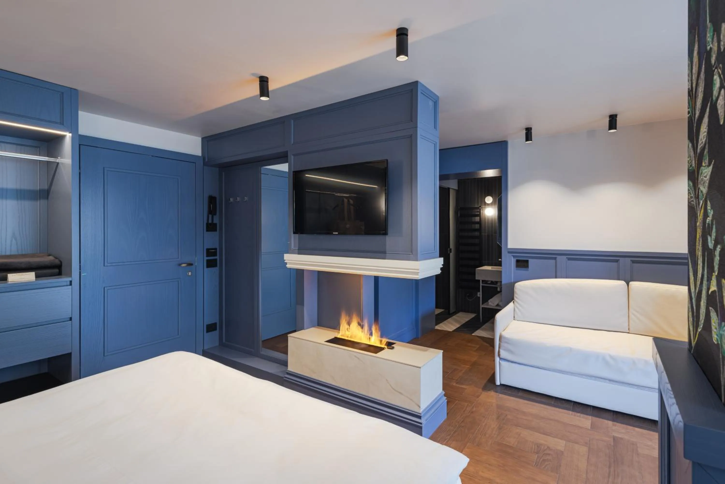 Bed in Latemar - Hotel Suites Spa