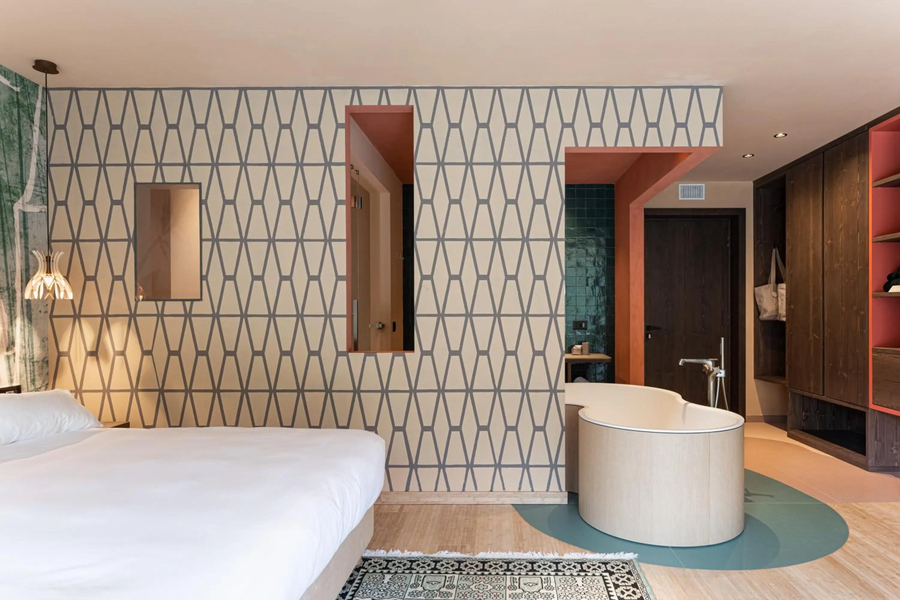 Photo of the whole room, Bed in Latemar - Hotel Suites Spa