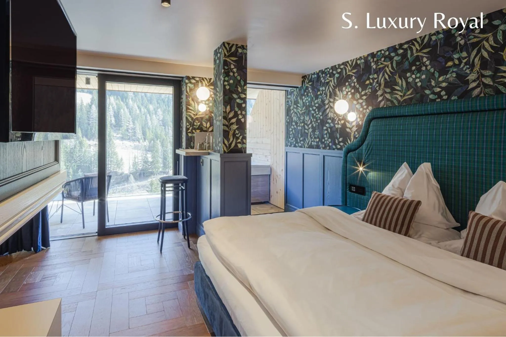 Bedroom, Bed in Latemar - Hotel Suites Spa