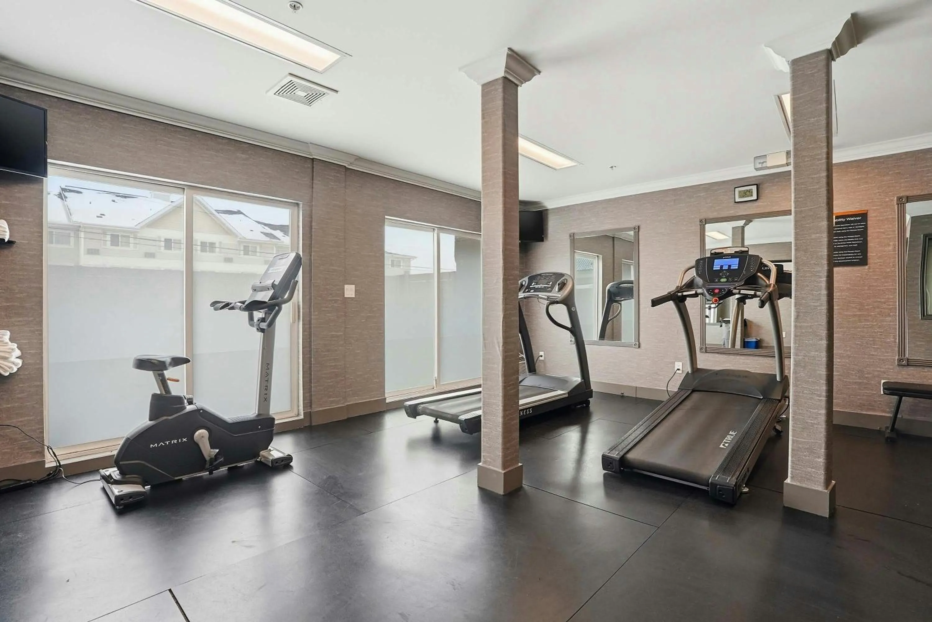 Fitness centre/facilities in Sandman Hotel Saskatoon