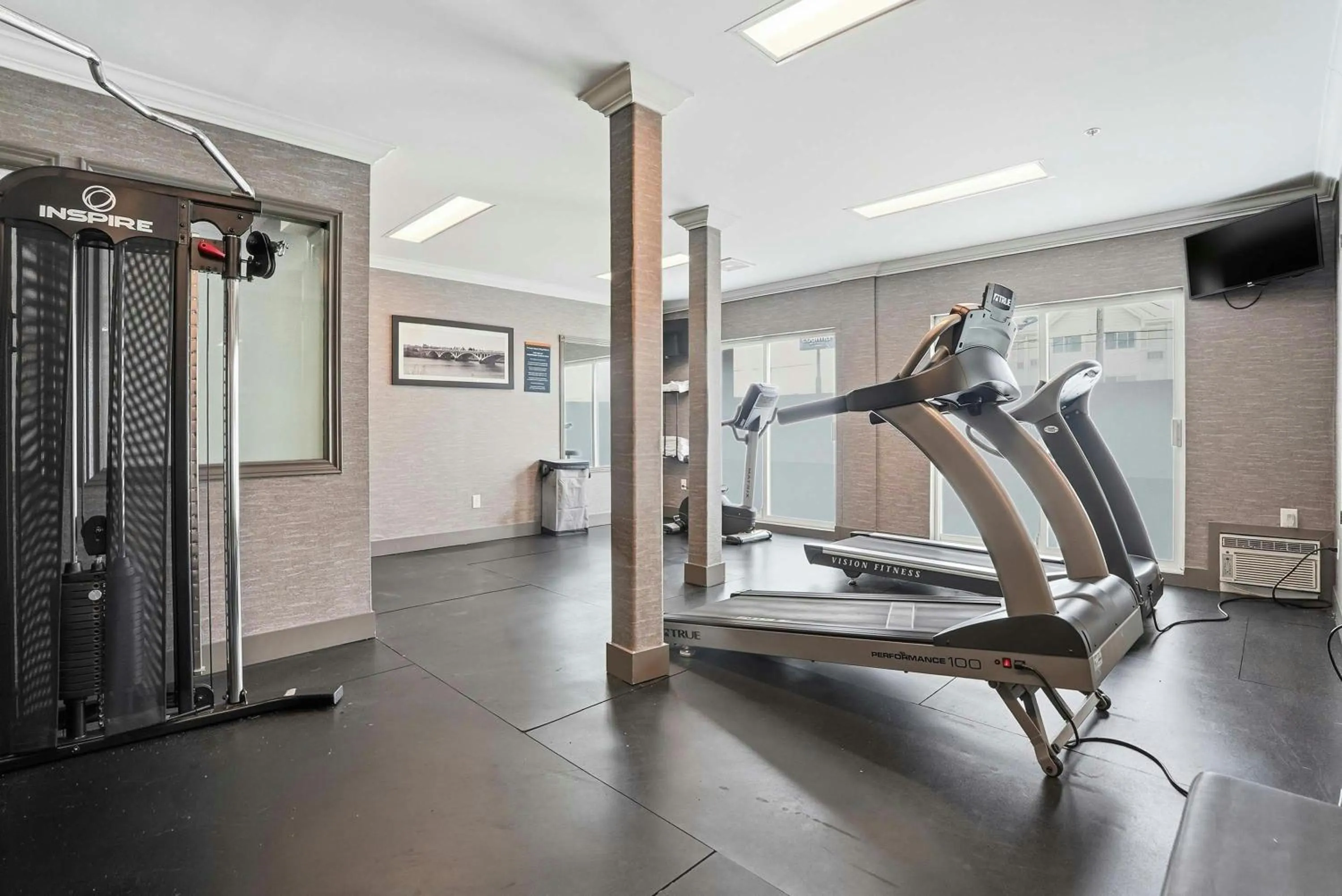 Fitness centre/facilities in Sandman Hotel Saskatoon