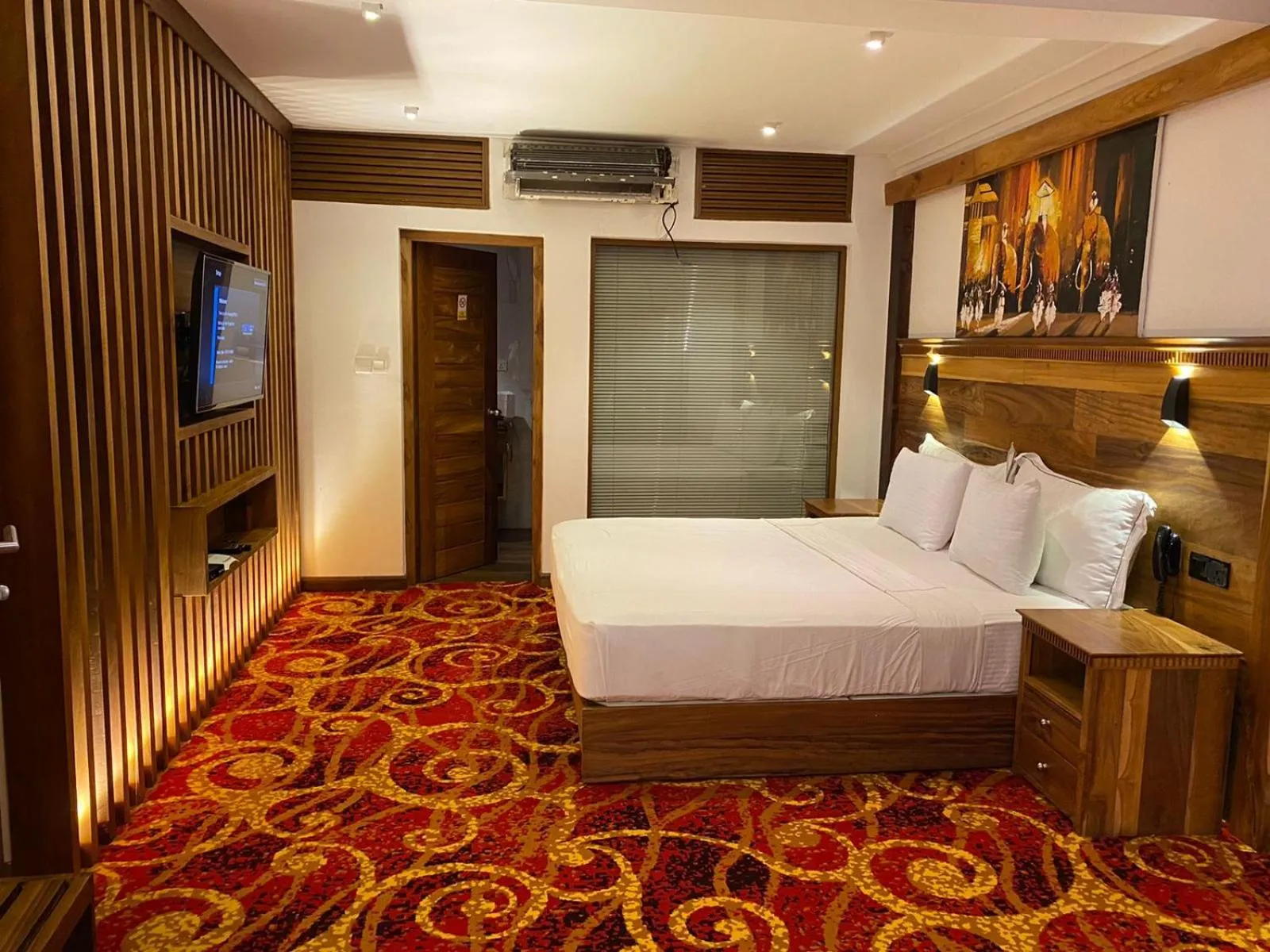 Bed in Lakewood Residence