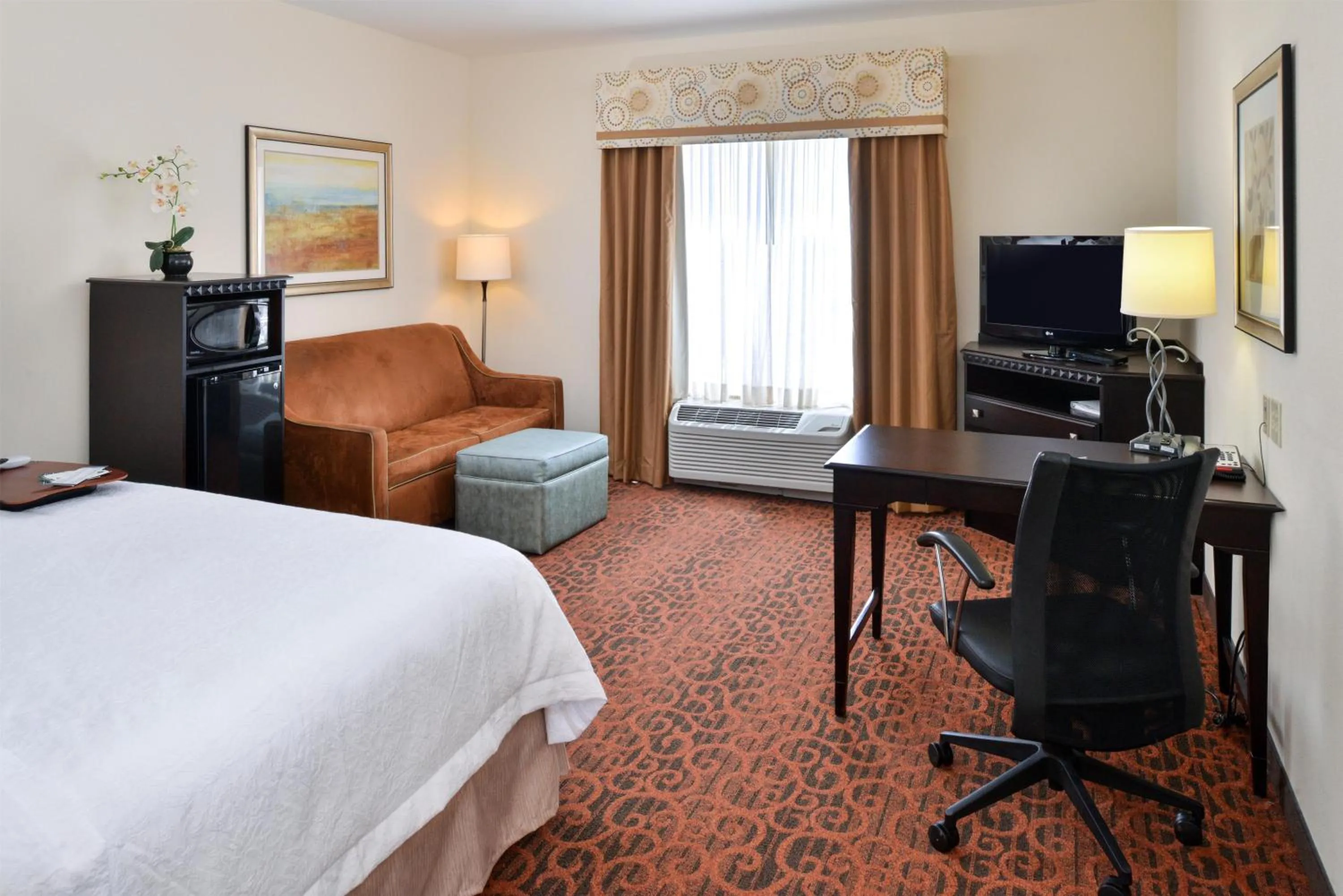 Bed in Hampton Inn Pecos